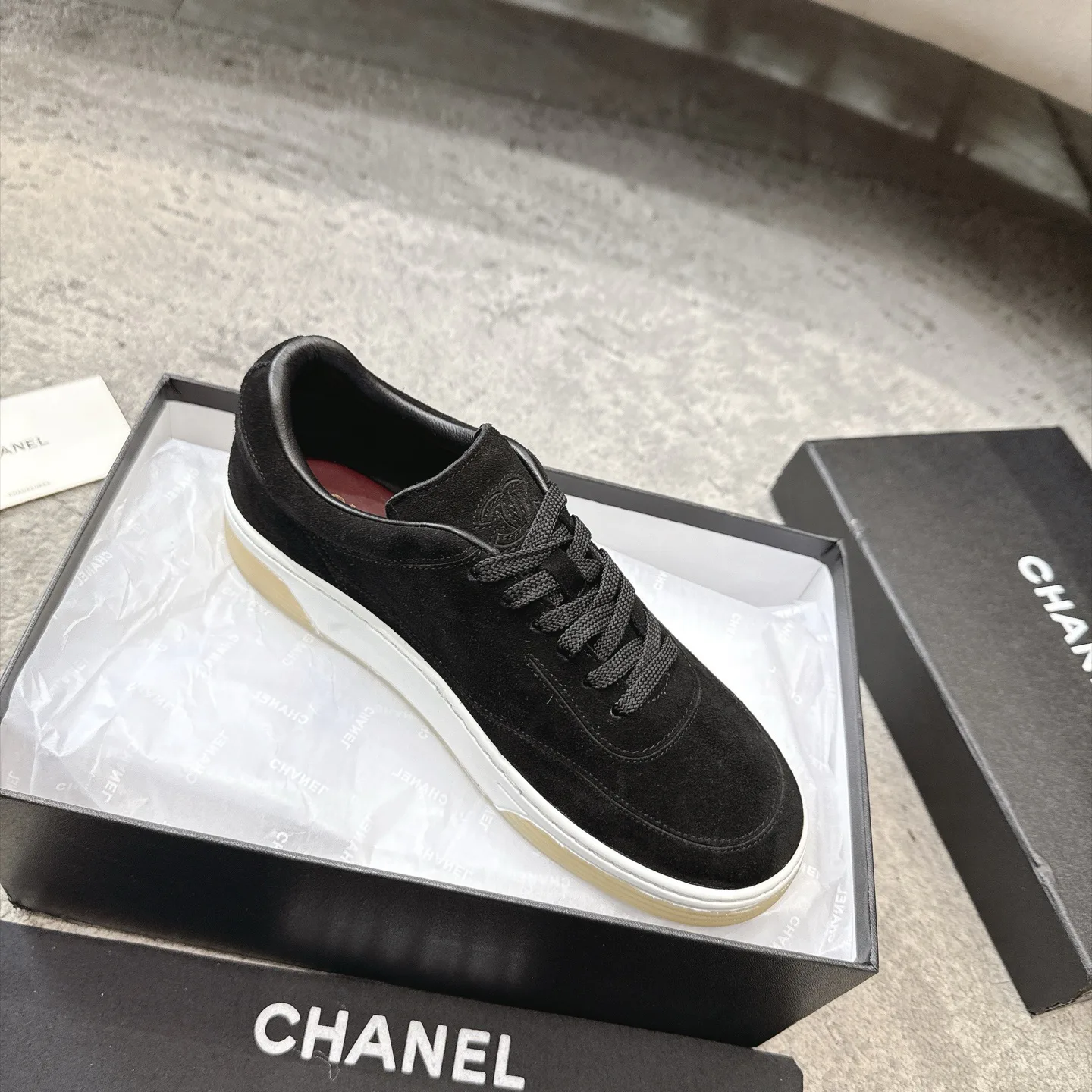 Women's Sneakers CHANEL 17933405