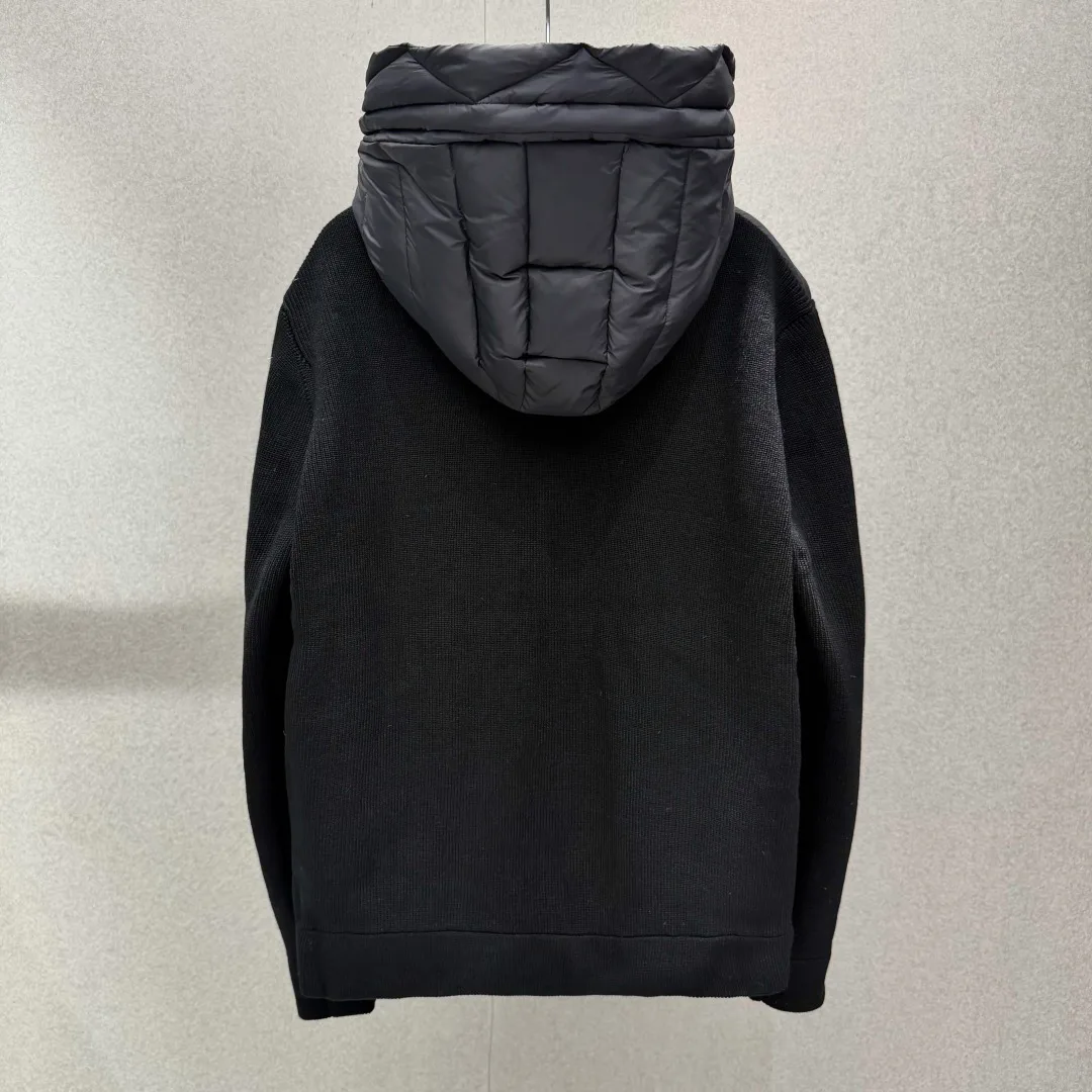 Men's Jackets And Down Jackets MONCLER 17207491