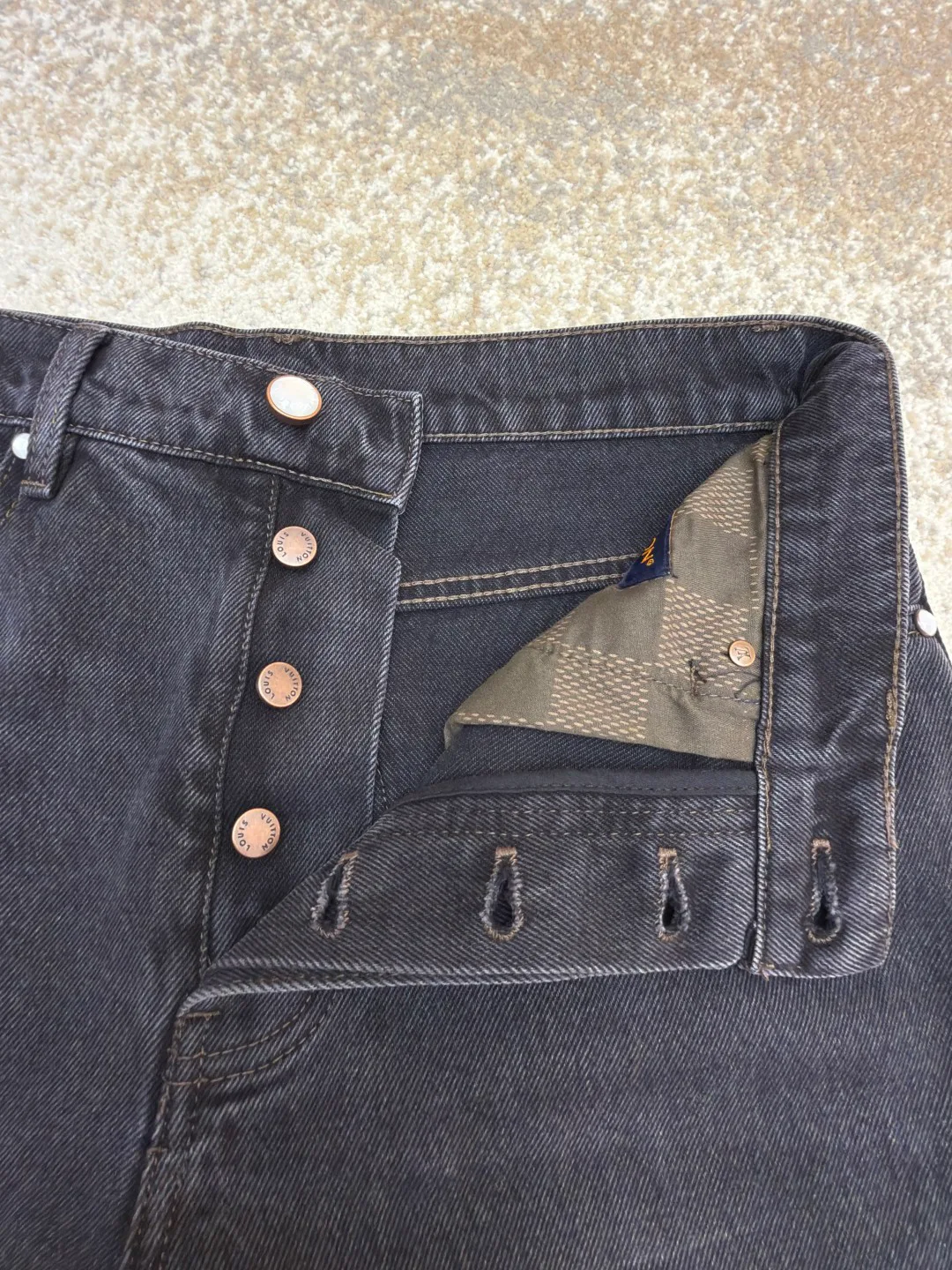 Men's Jeans LOUIS VUITTON 17480564