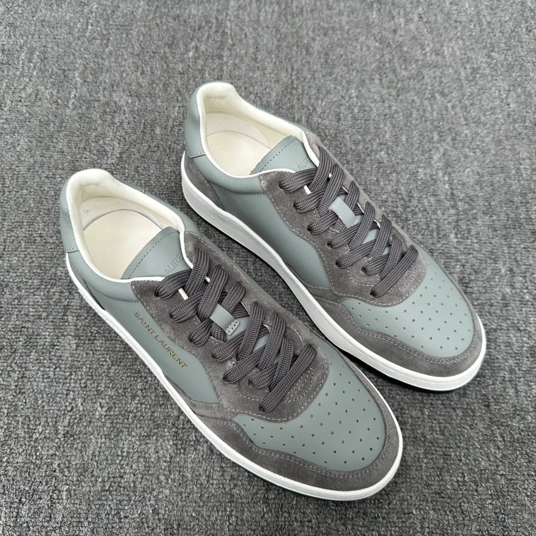 Men's Sneakers SAINT LAURENT 18076382
