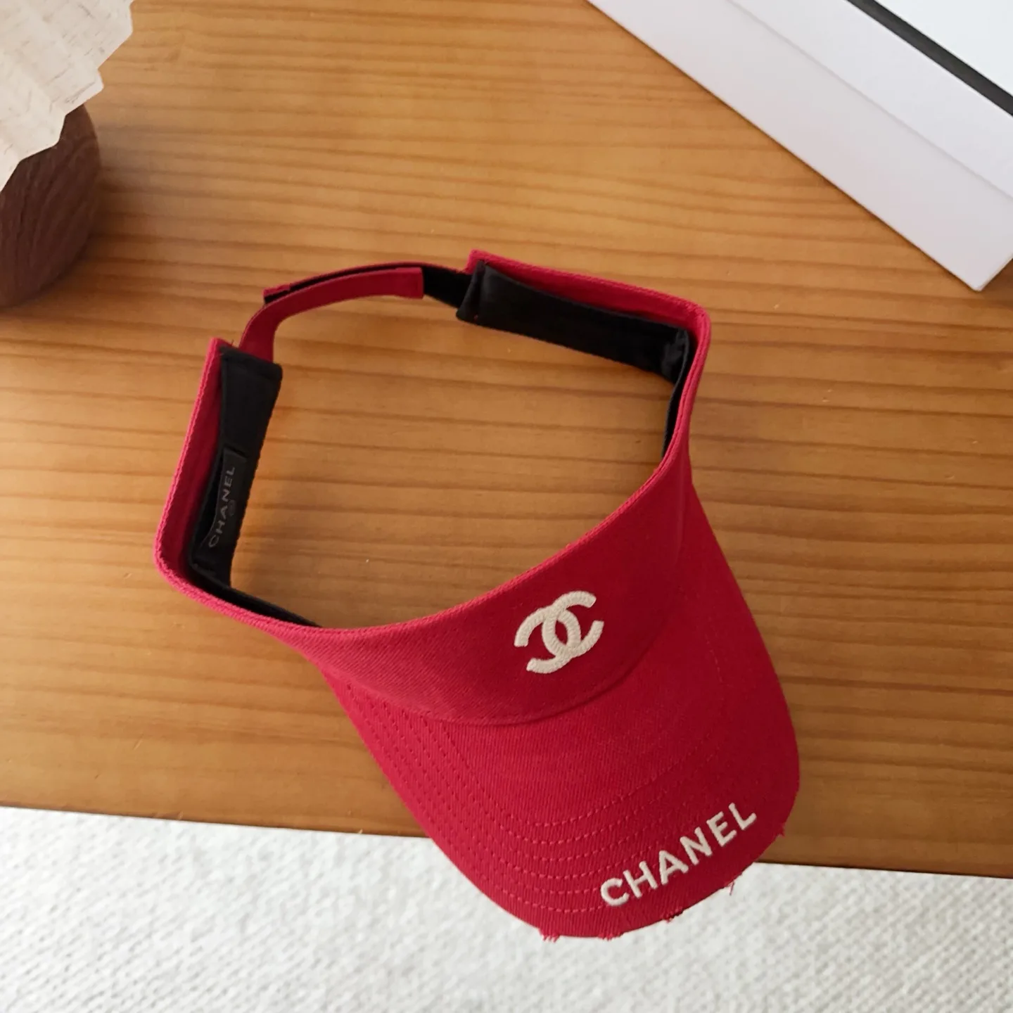 Hats CHANEL 17467559