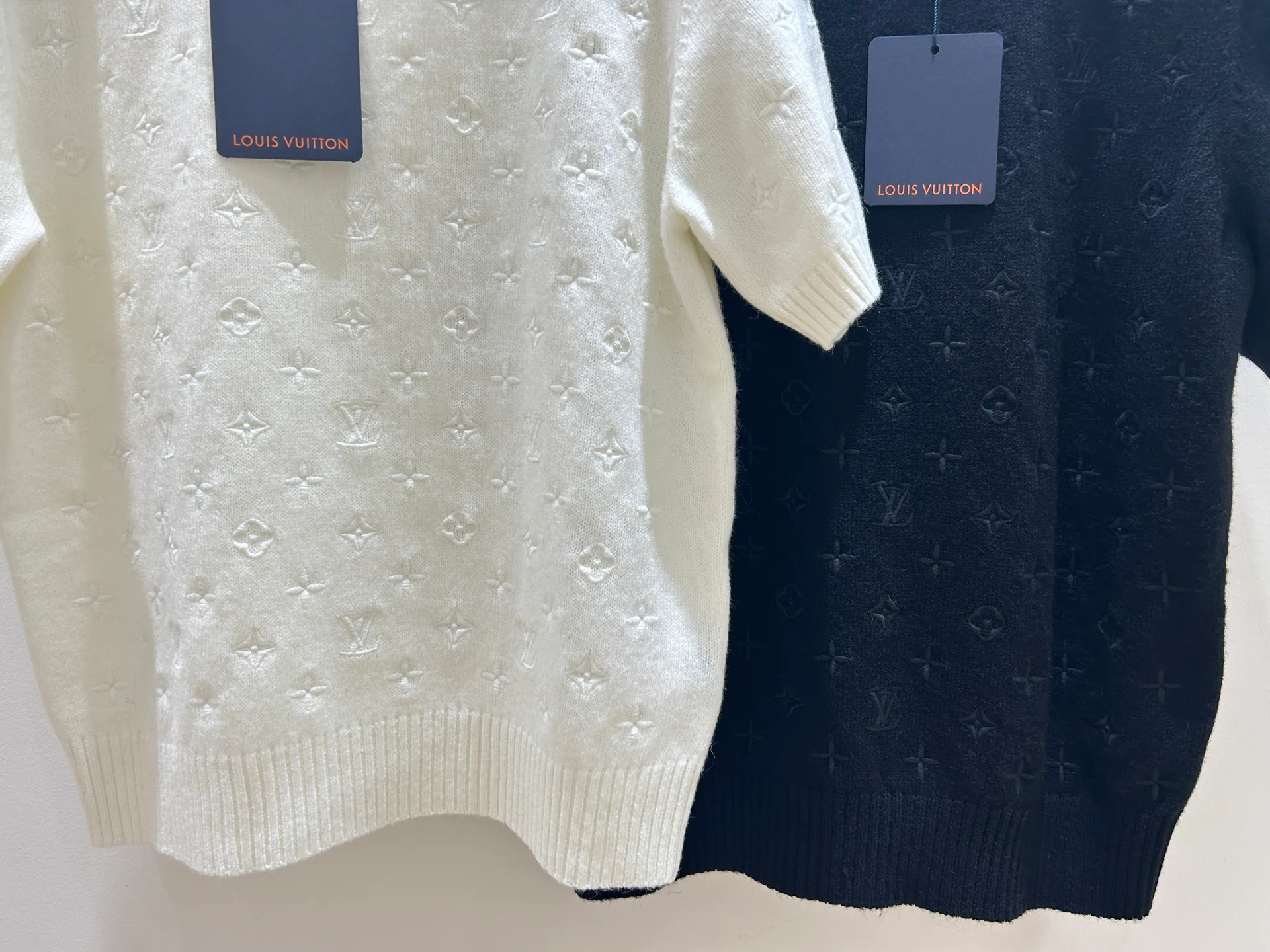 Women's Jumpers And Sweaters LOUIS VUITTON 18097223