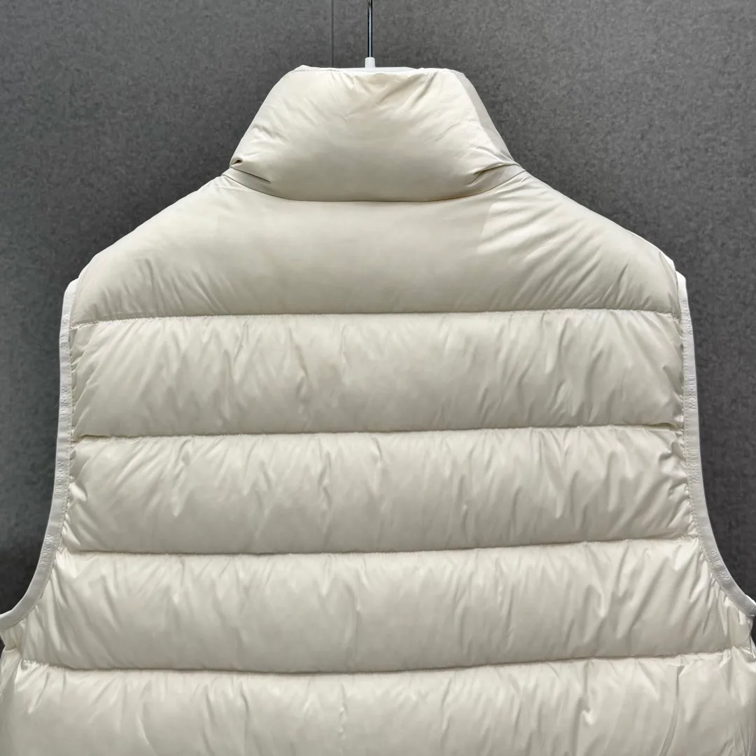 Men's Vests MONCLER 17296401