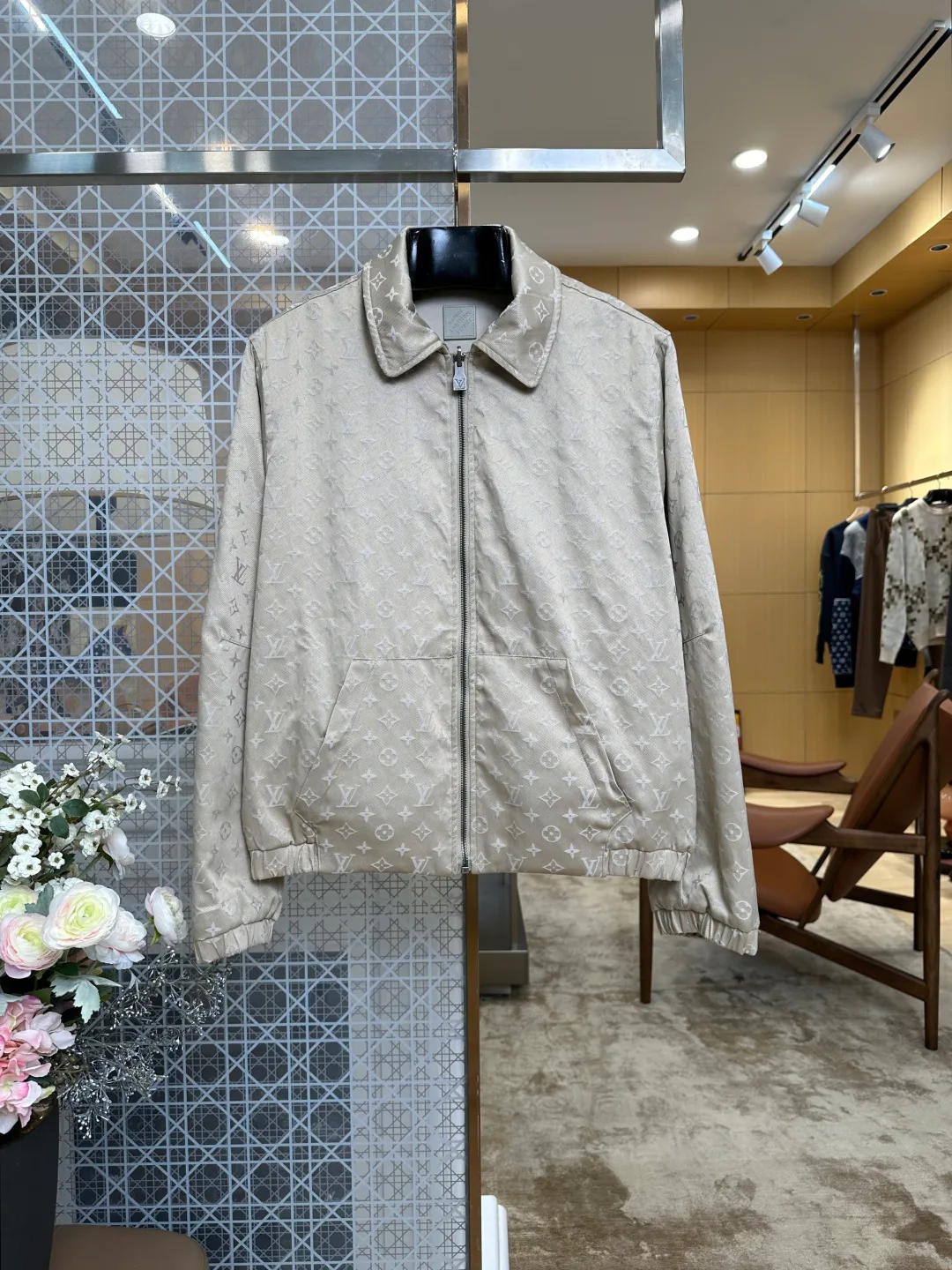 Men's Jackets And Down Jackets LOUIS VUITTON 17802540