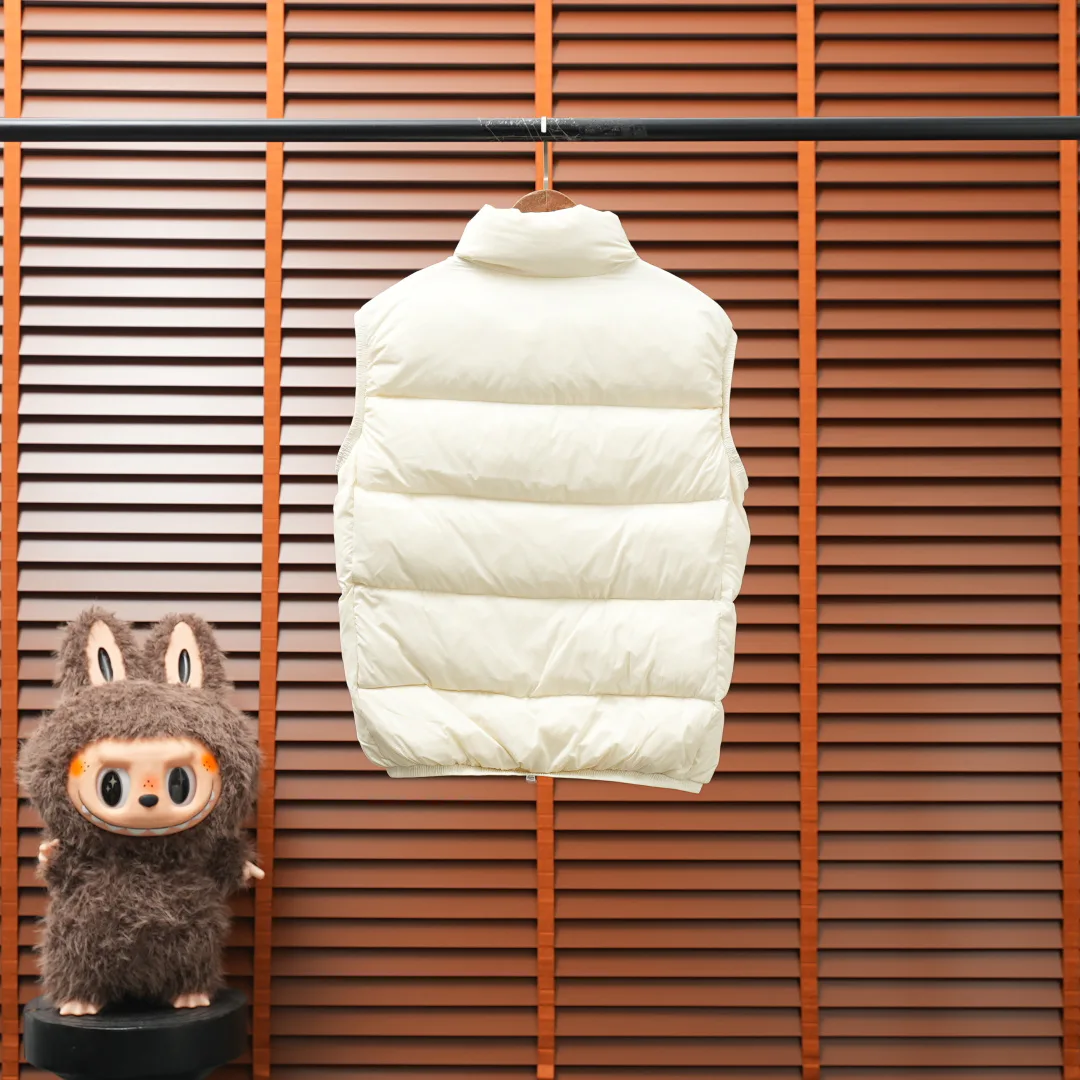 Women's Vests MONCLER 18455959