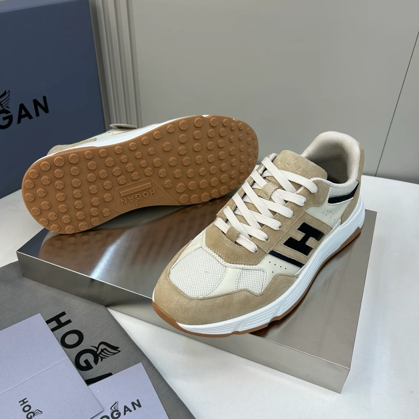 Men's Sneakers HOGAN 17280335
