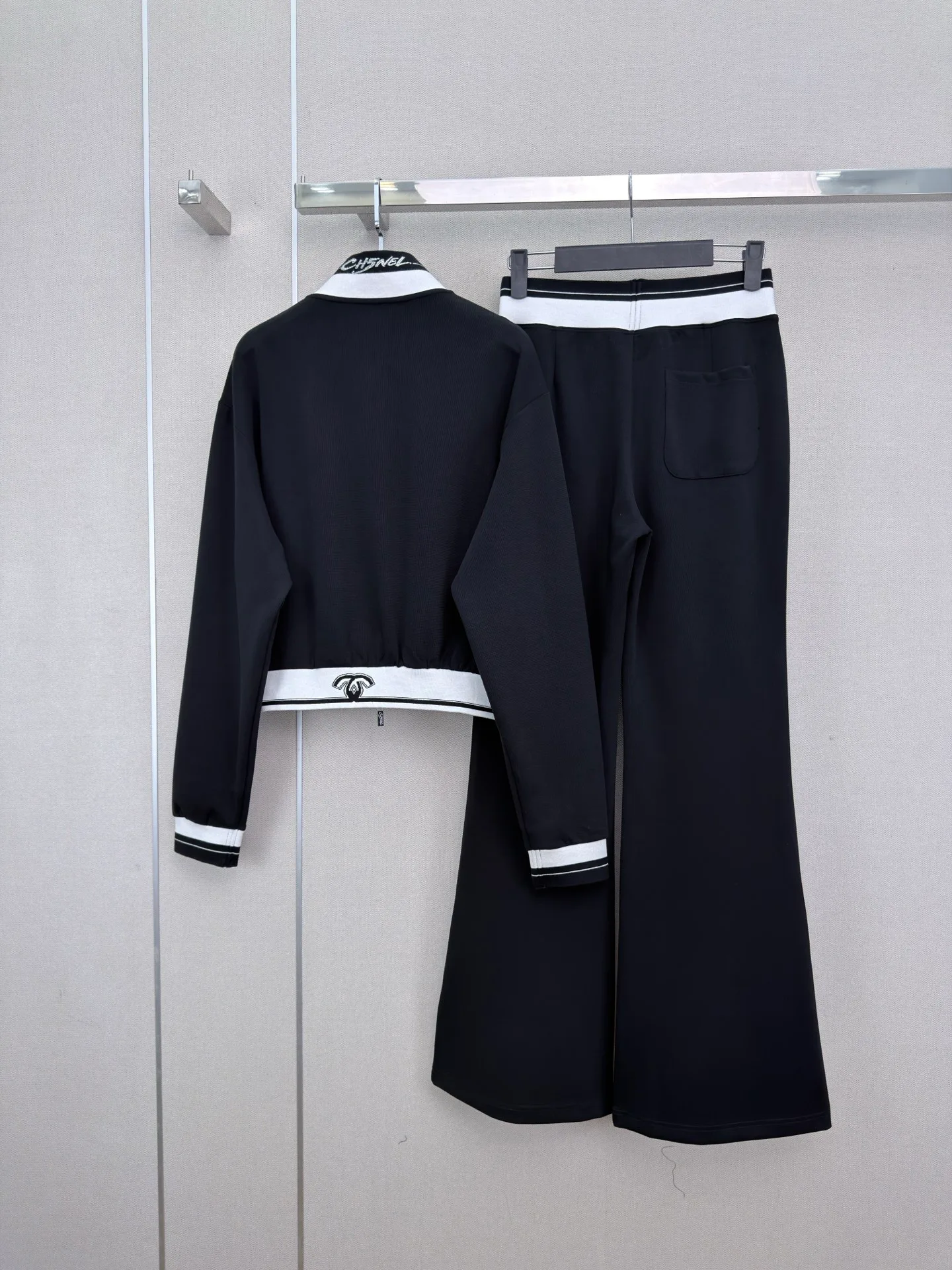 Women's Tracksuits CHANEL 18094331