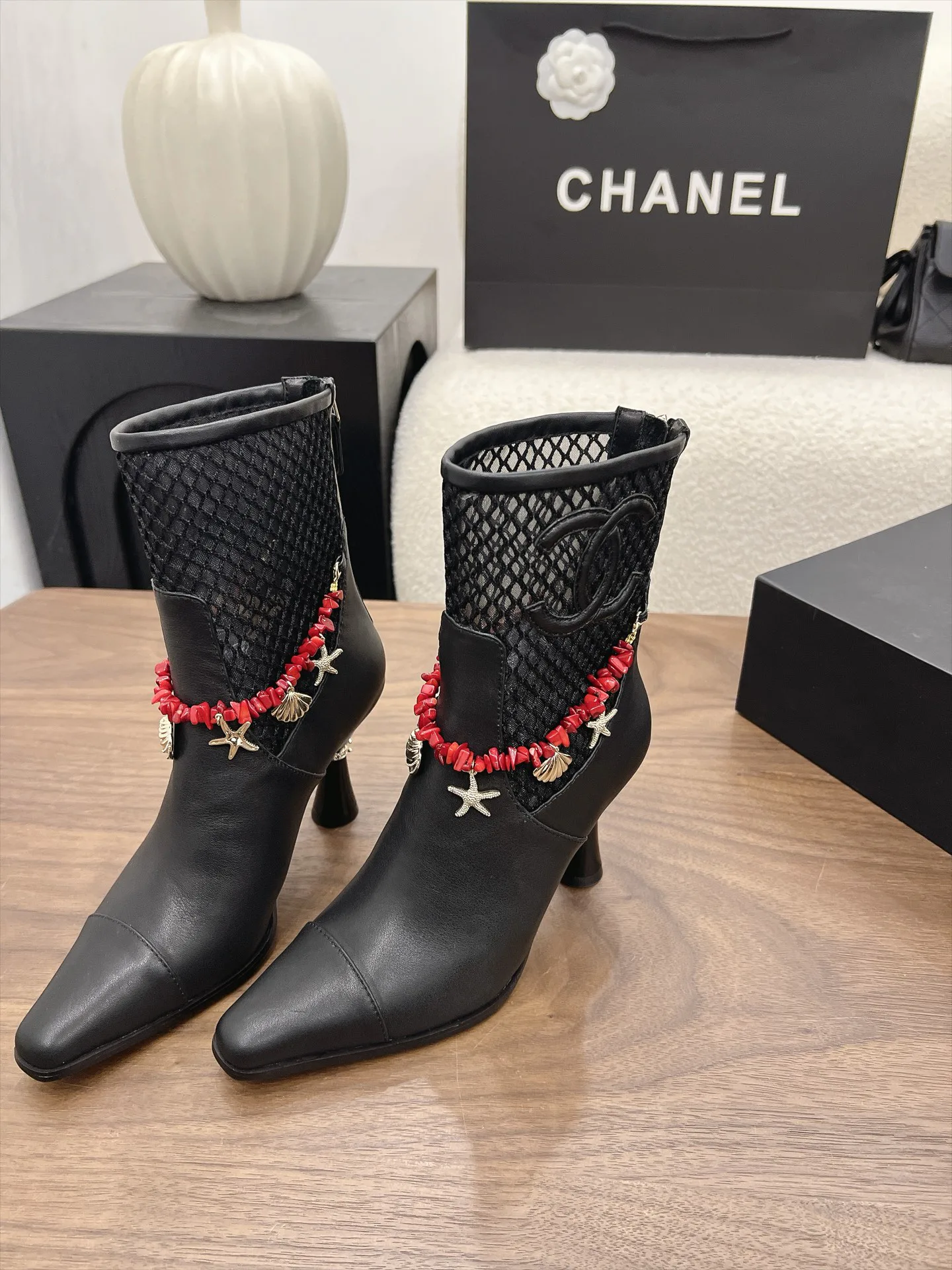 Women's Booties CHANEL 17981377