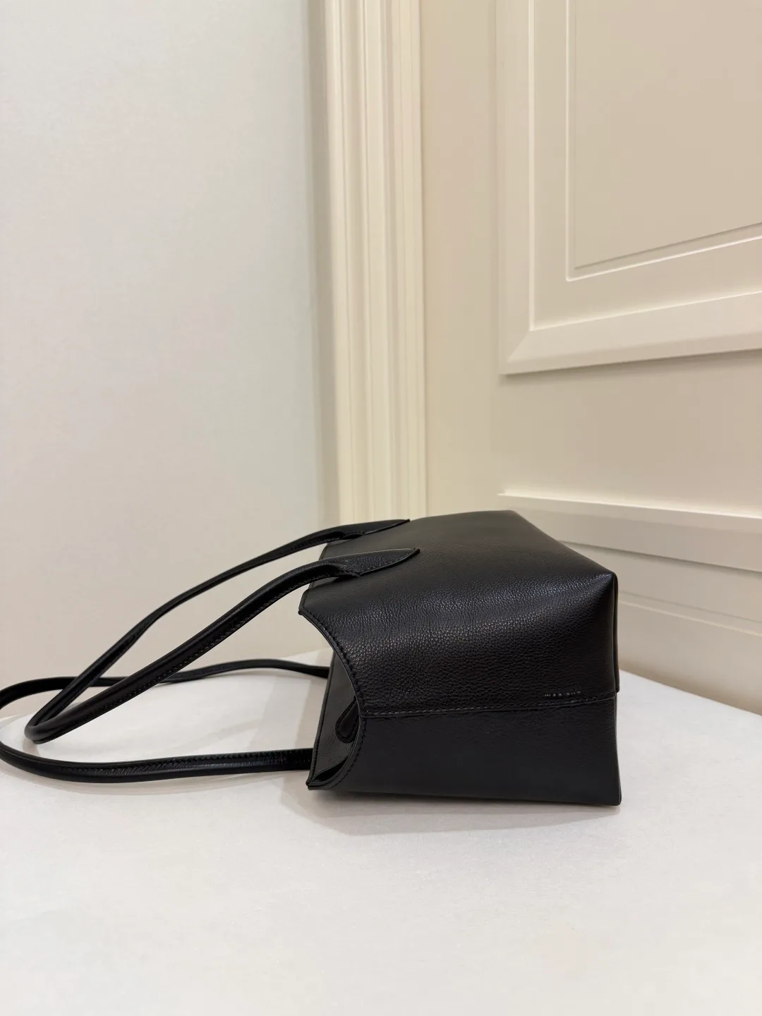 Women's Classic Handbags THE ROW 18161946