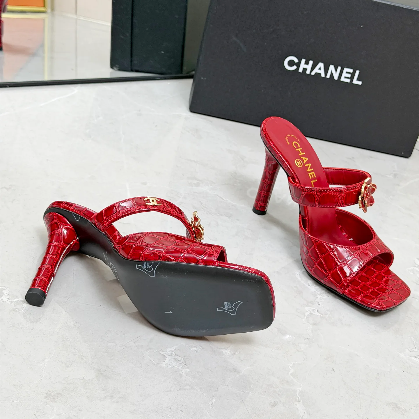 Women's Open-Toe Sandals CHANEL 17335034