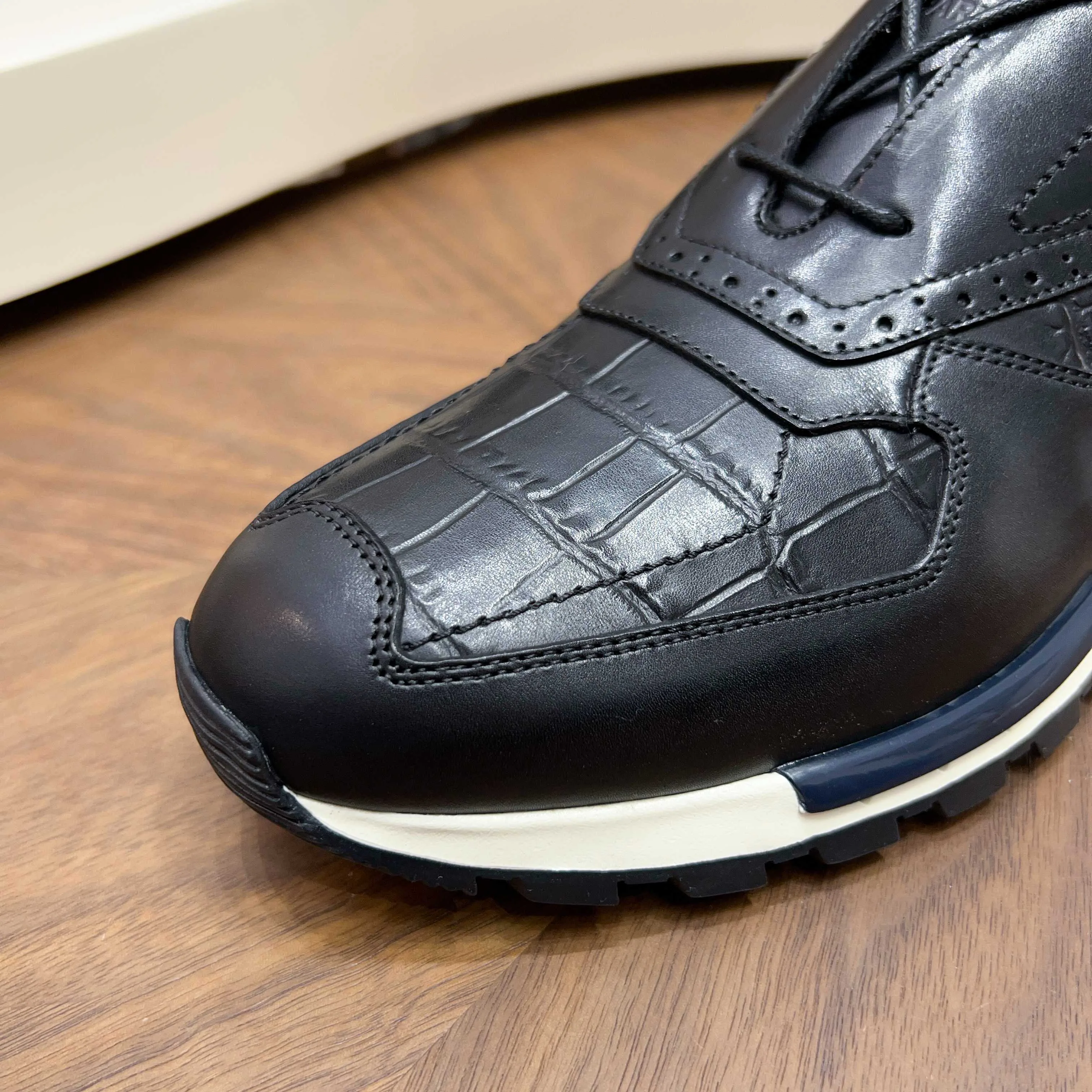 Men's Sneakers BERLUTI 18117164