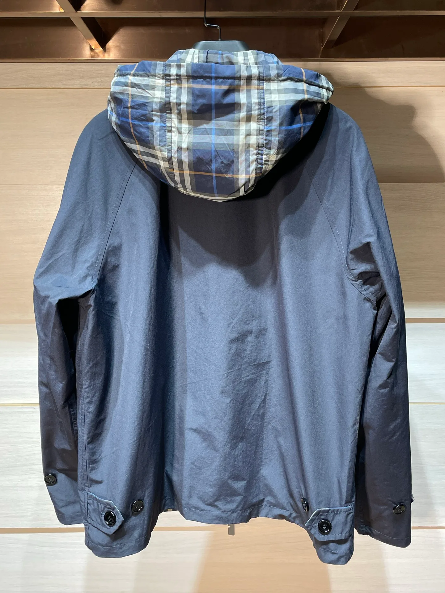 Men's Jackets And Down Jackets BURBERRY 18236011