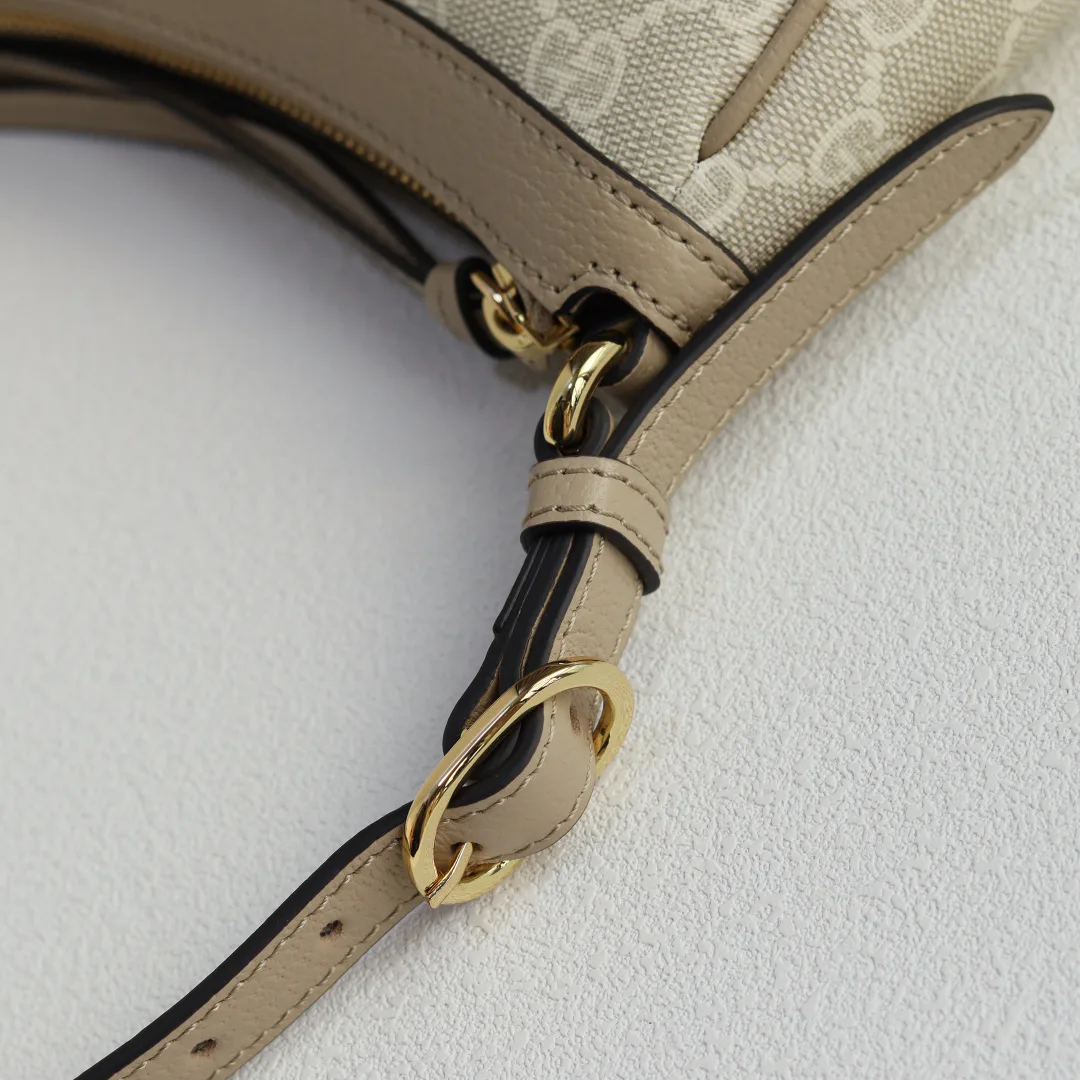 Women's Classic Handbags GUCCI 17947786