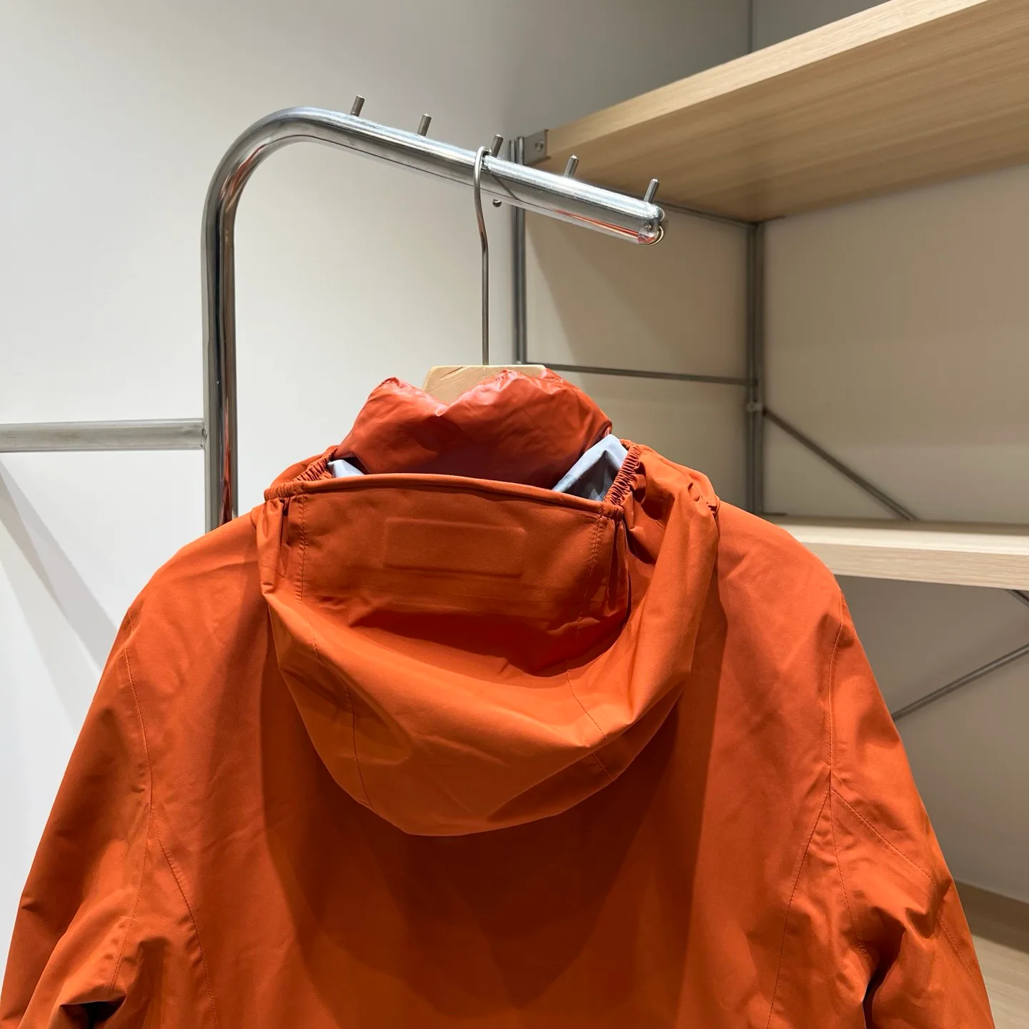 Women's Jackets And Down Jackets MONCLER 18131362