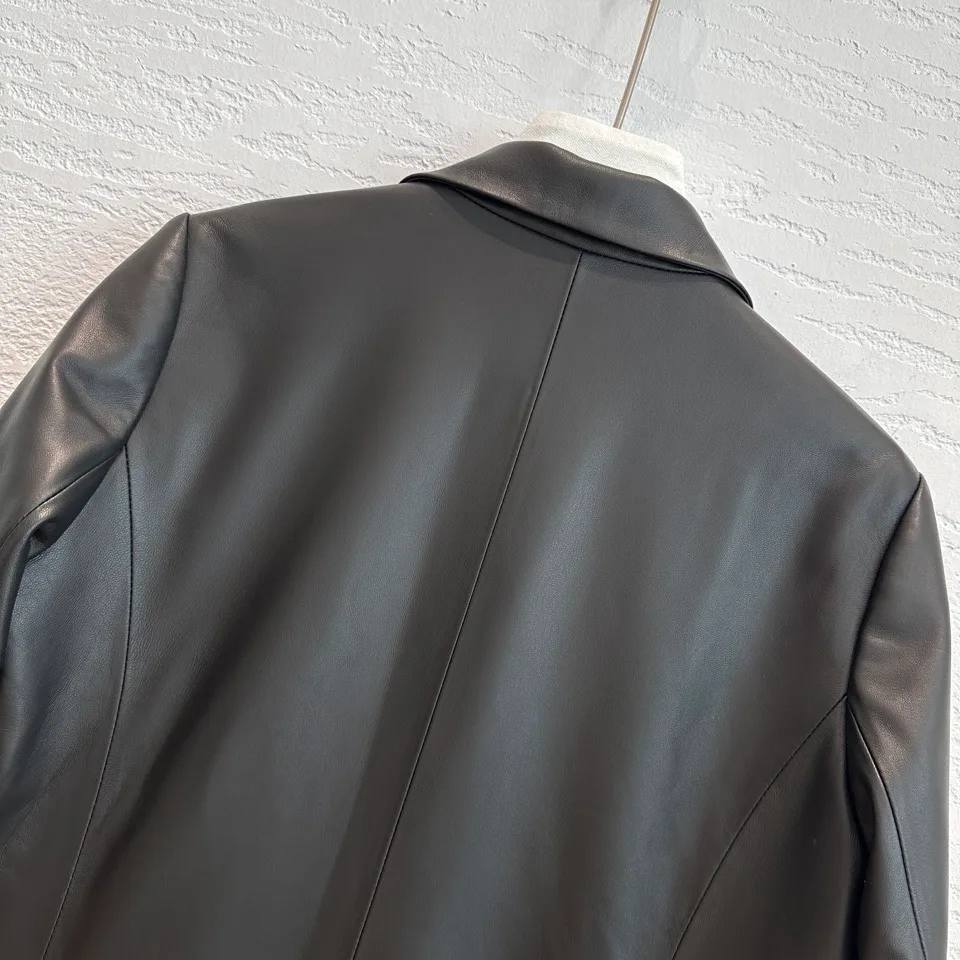 Women's Leather Jackets And Sheepskin Coats PRADA 18321097