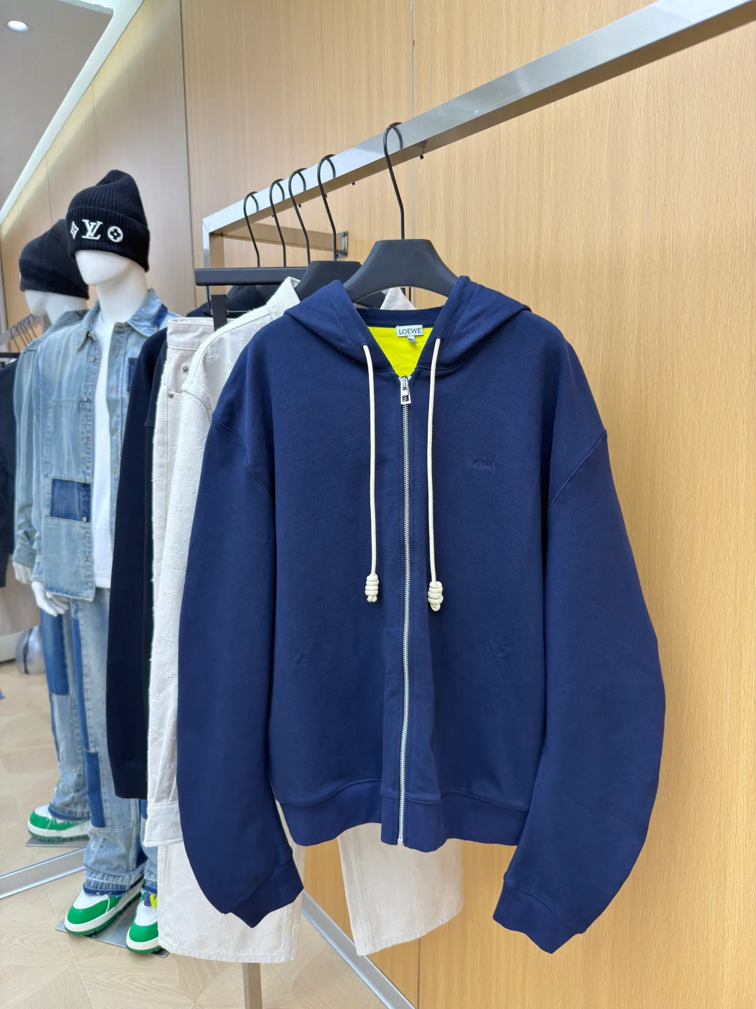 Men's Sweatshirts And Hoodies LOEWE 17903865