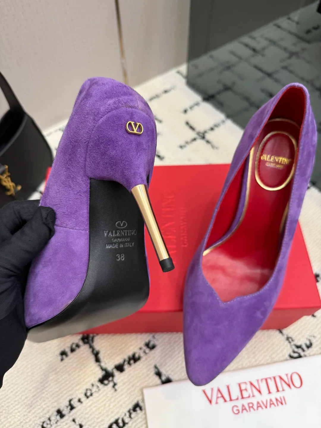 Women's Heels VALENTINO 18049012