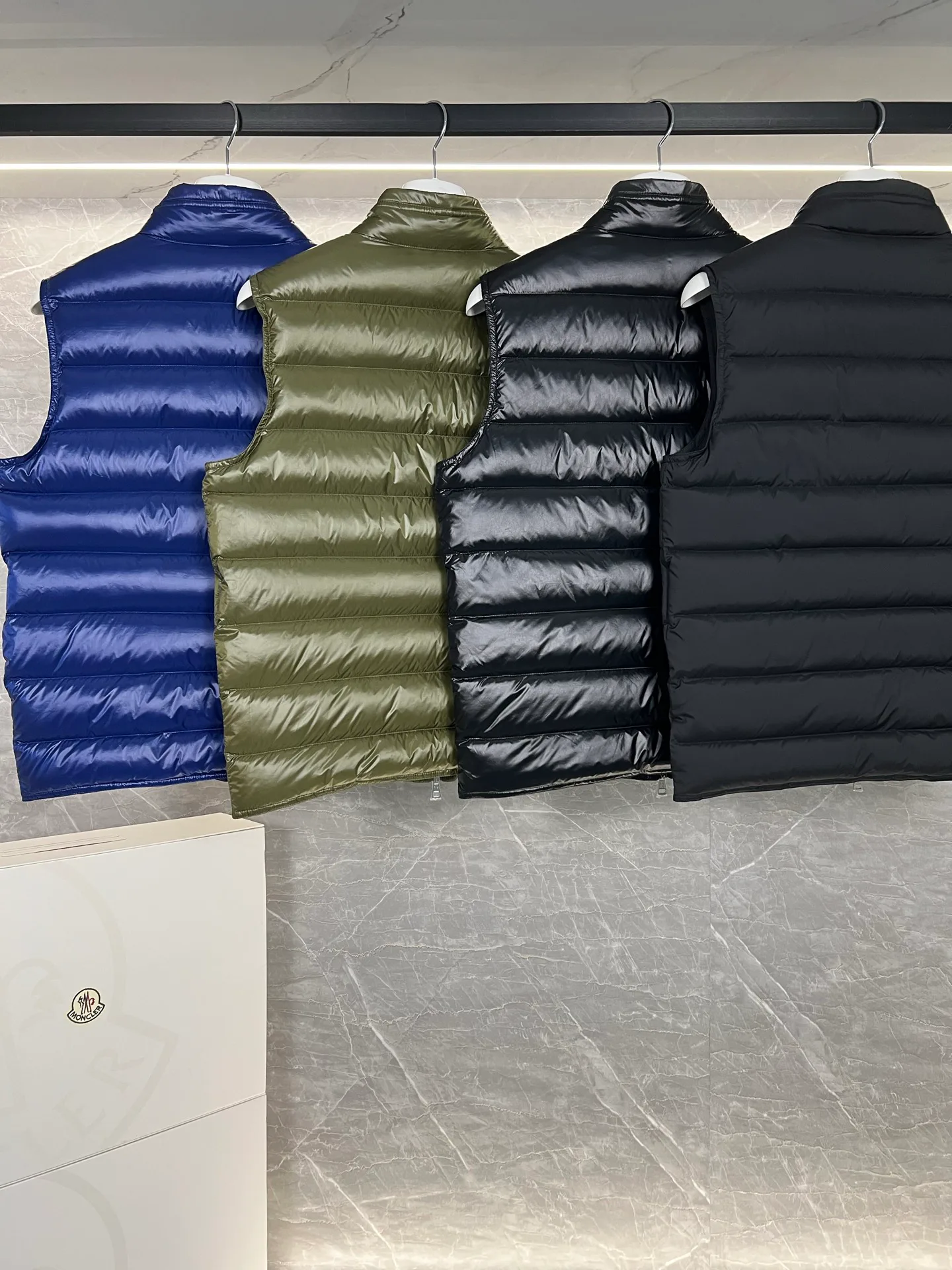 Women's Vests MONCLER 18111333