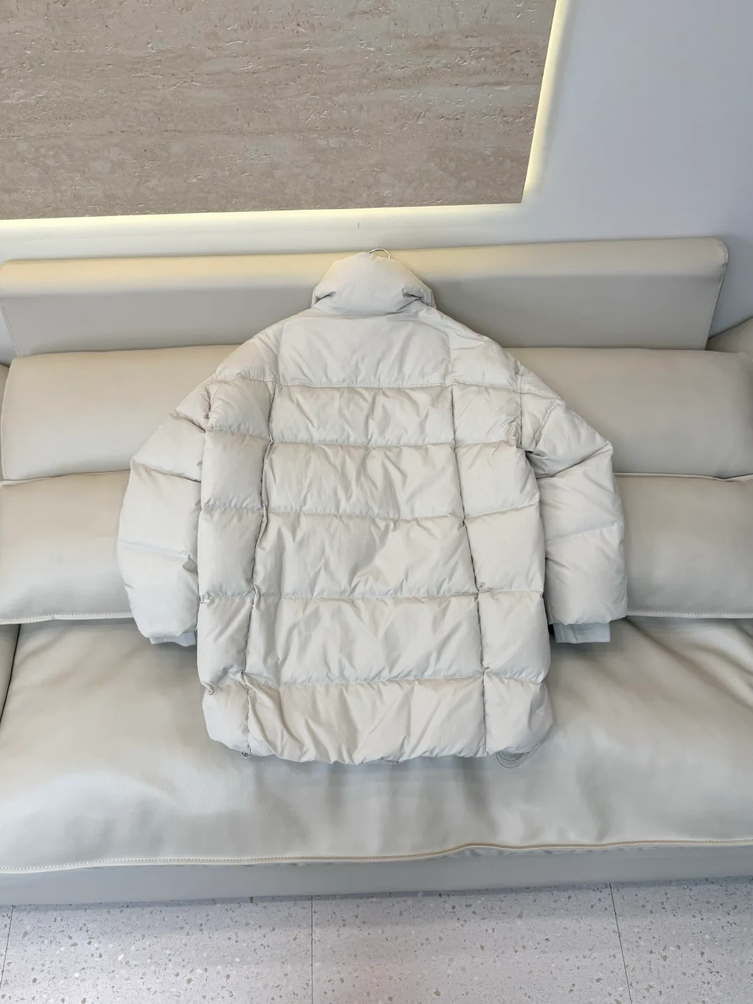 Women's Jackets And Down Jackets PRADA 18226365