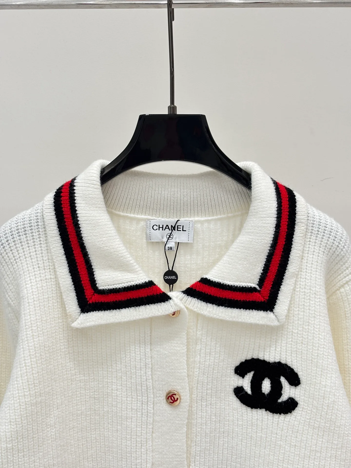 Women's Jumpers And Sweaters CHANEL 18032612