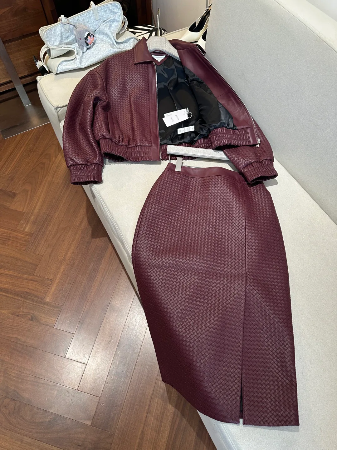 Women's Leather Jackets And Sheepskin Coats BOTTEGA VENETA 17766263