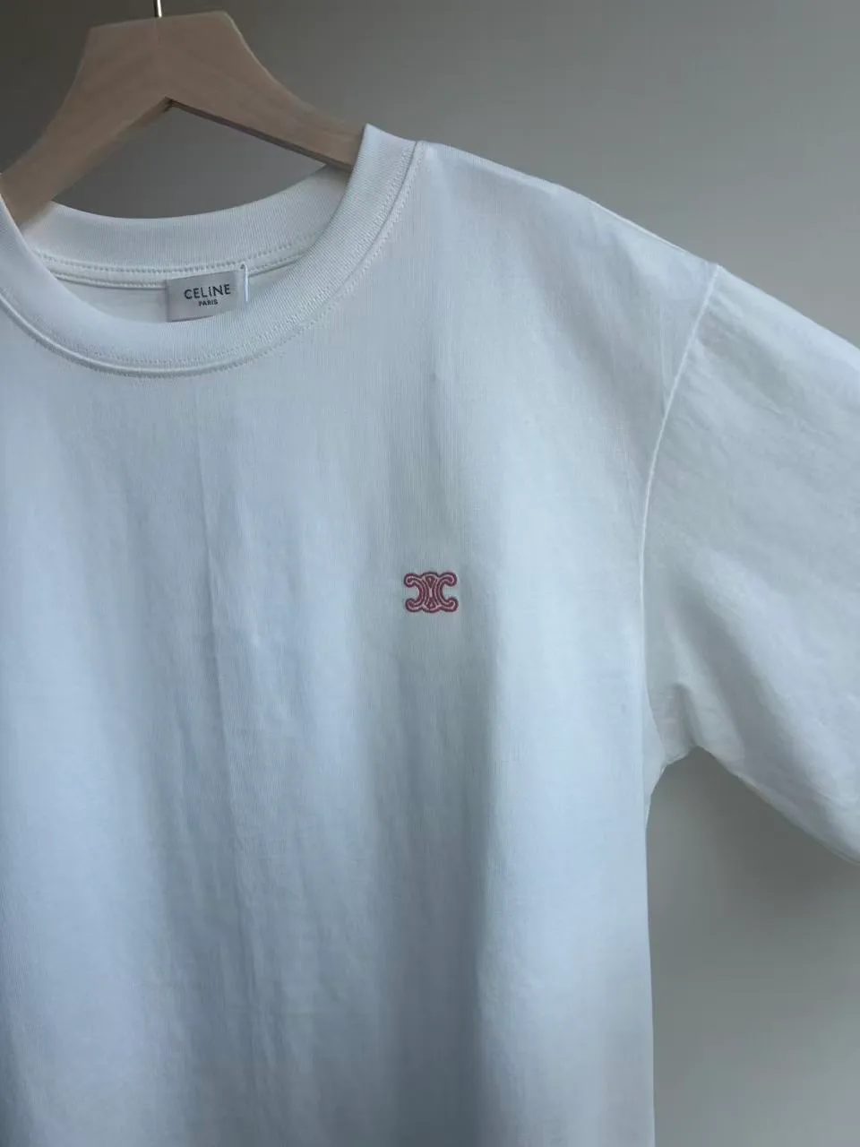 Women's T-Shirts CELINE 18000539