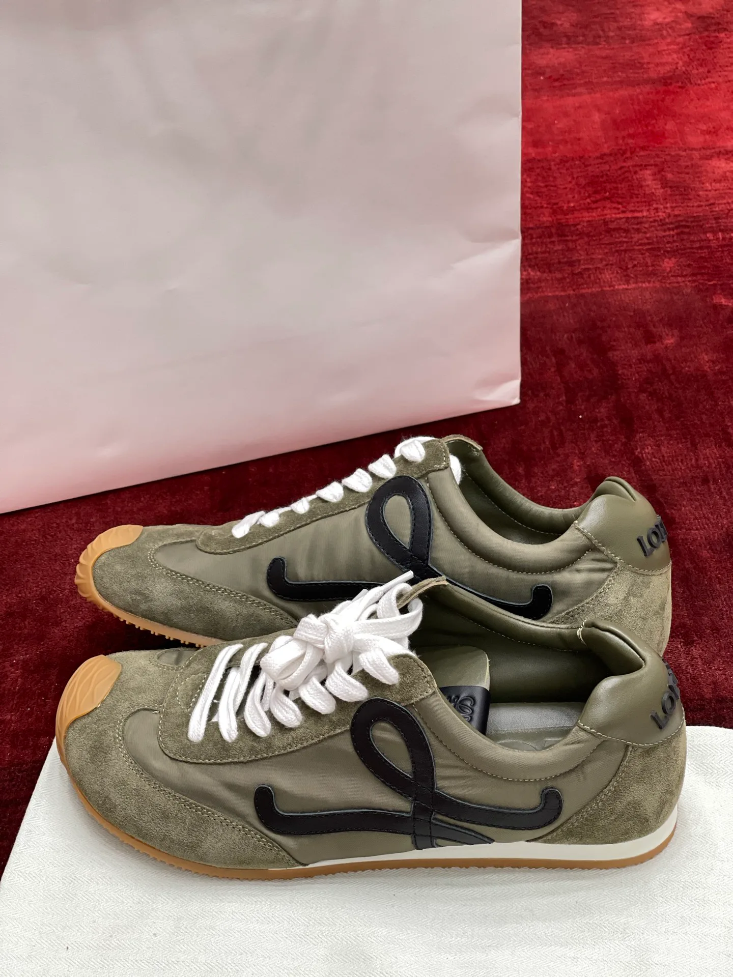 Men's Sneakers LOEWE 18191676