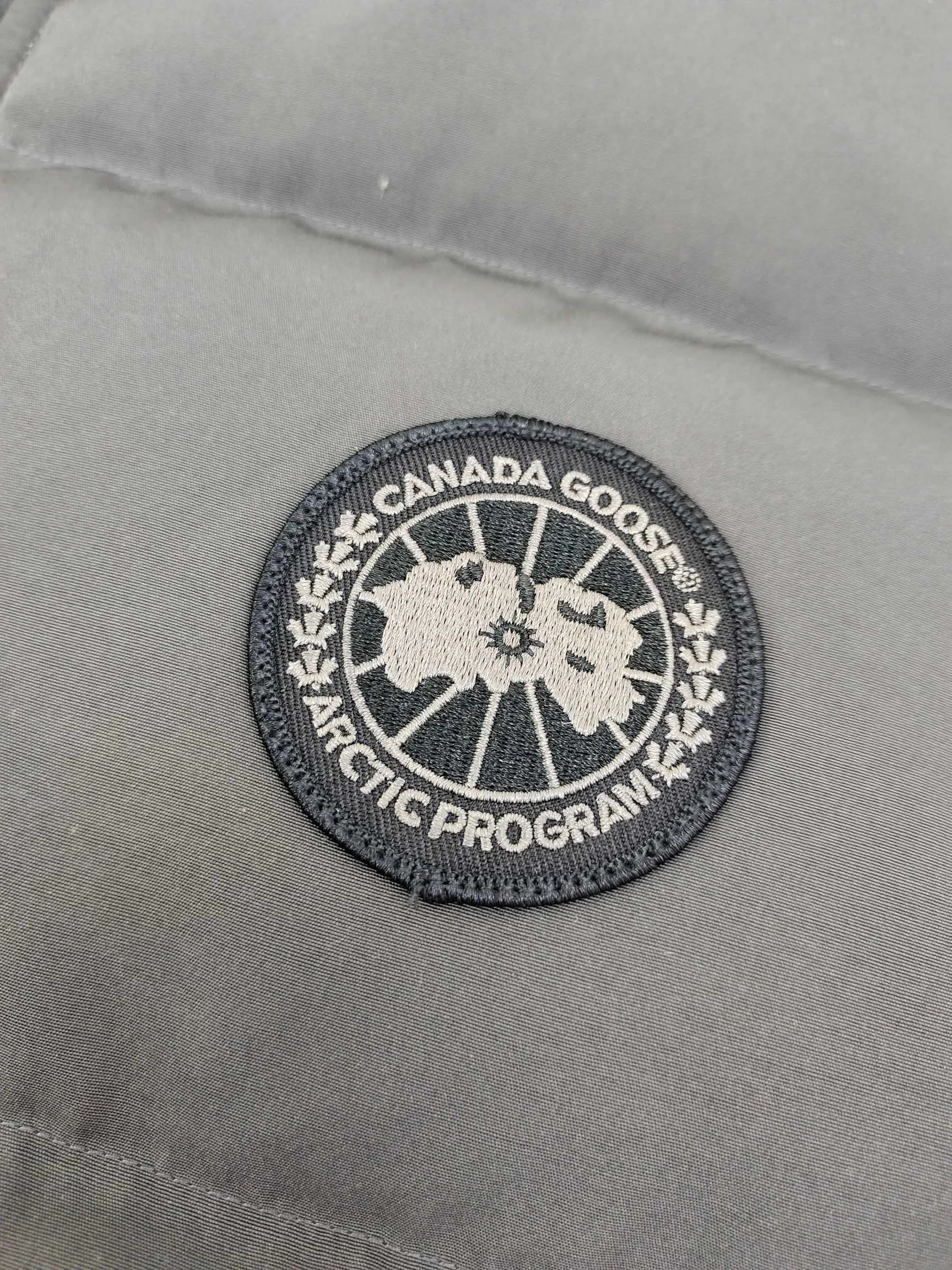Men's Vests CANADA GOOSE 18111601