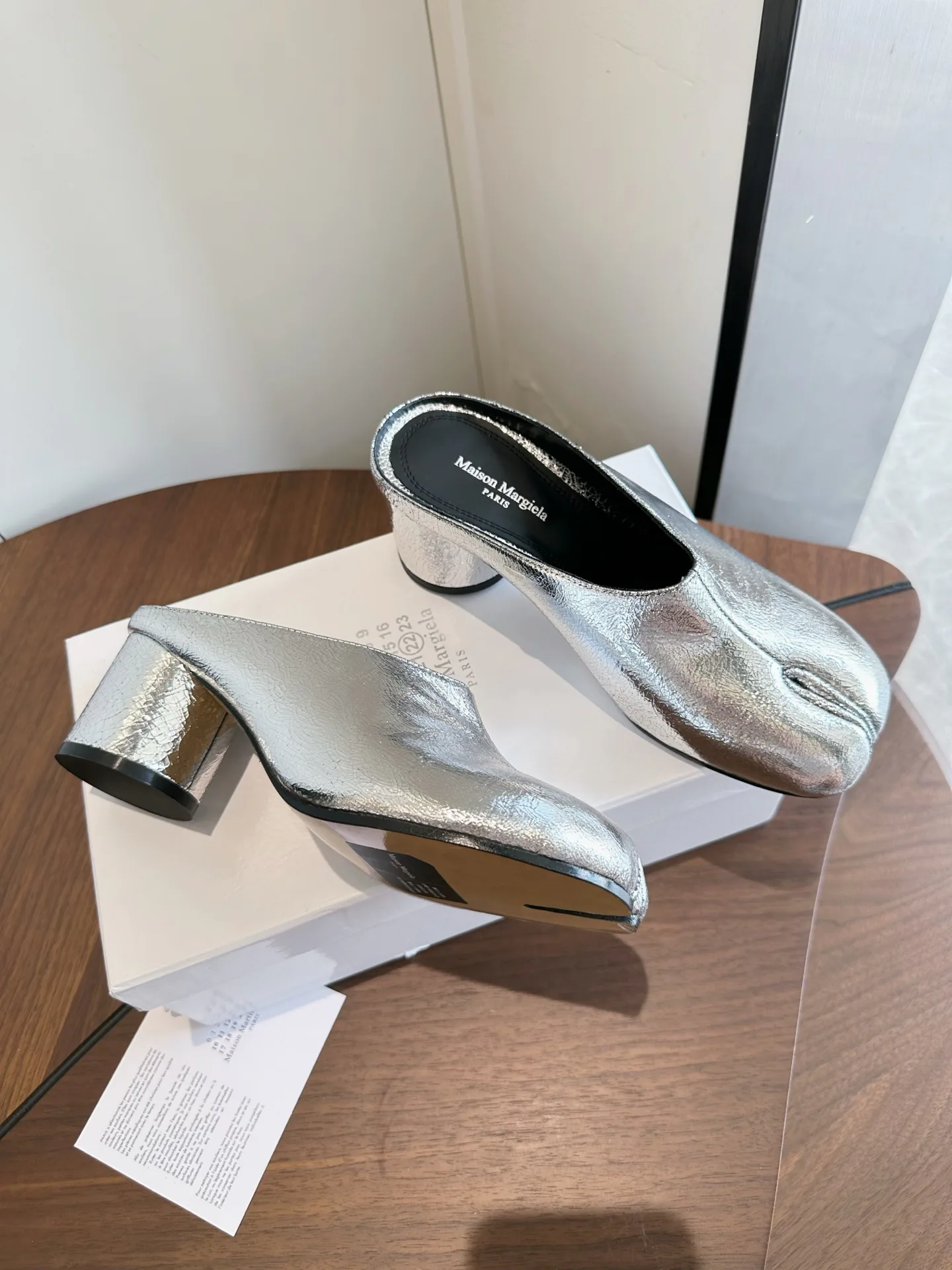 Women's Mules And Clogs MAISON MARGIELA 18444038