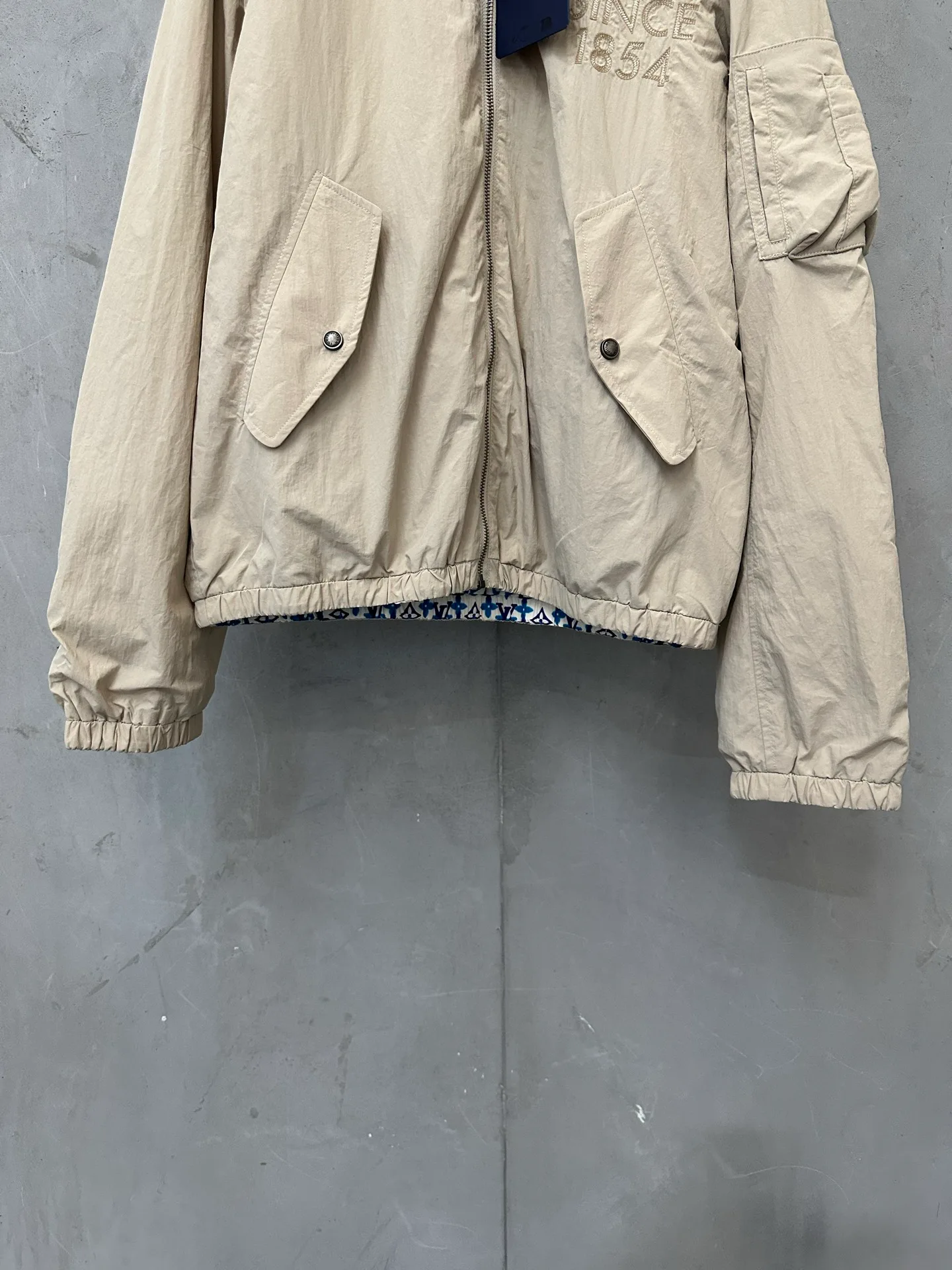 Men's Jackets And Down Jackets LOUIS VUITTON 18179305