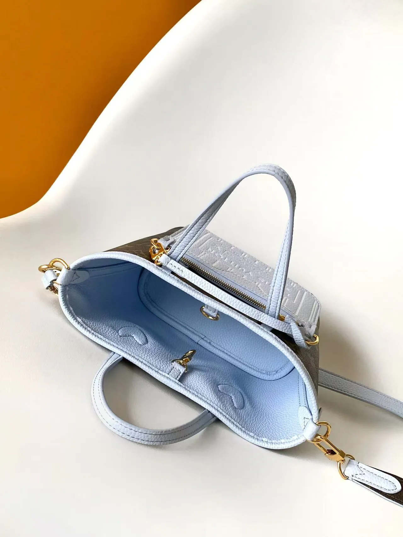 Women's Classic Handbags LOUIS VUITTON 17483327