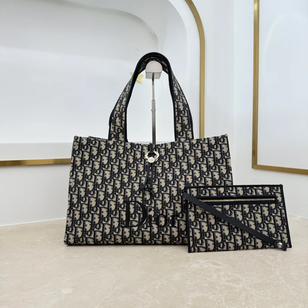 Women's Classic Handbags CHRISTIAN DIOR 17920072