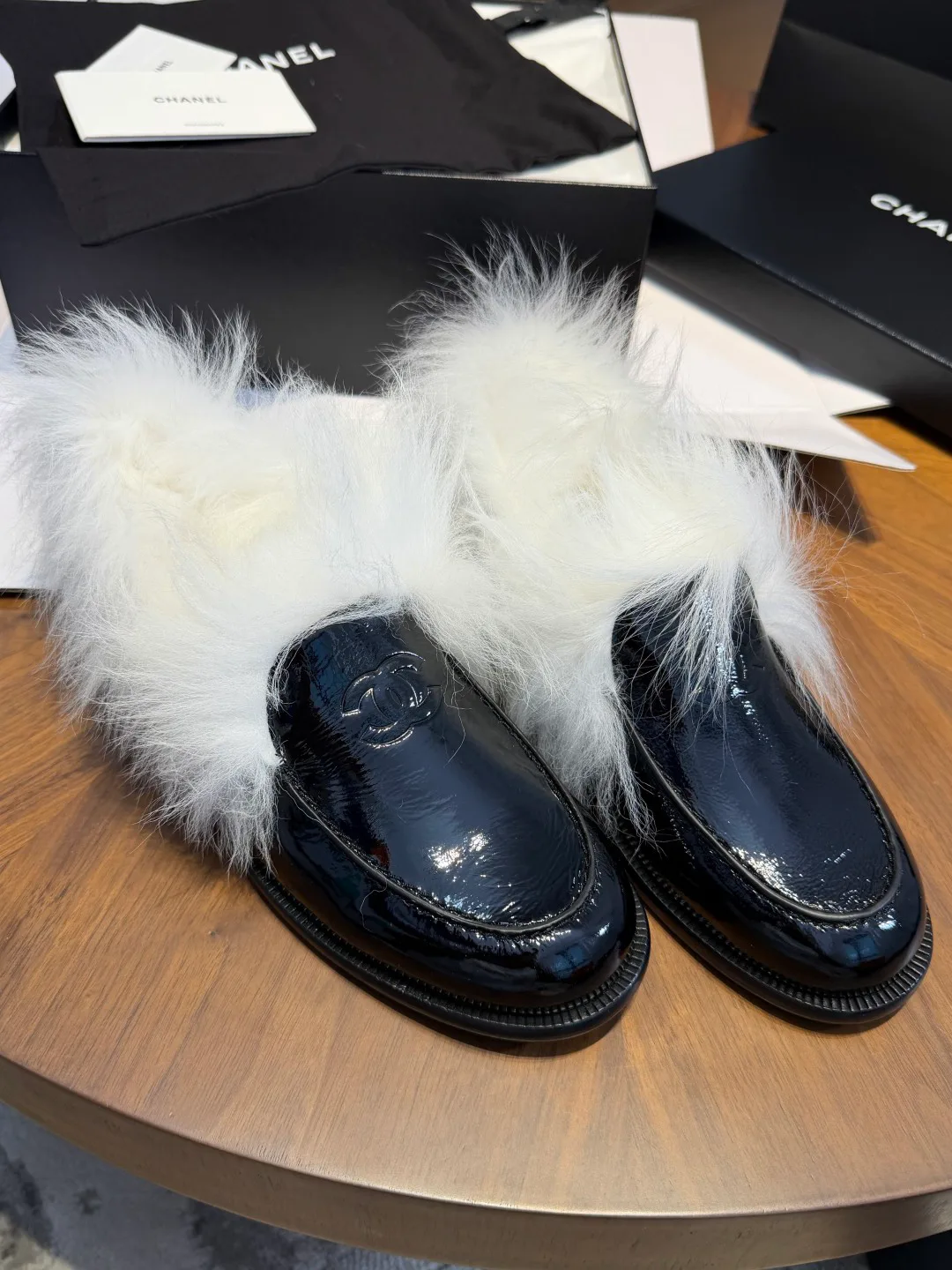 Women's Loafers And Moccasins CHANEL 18468687