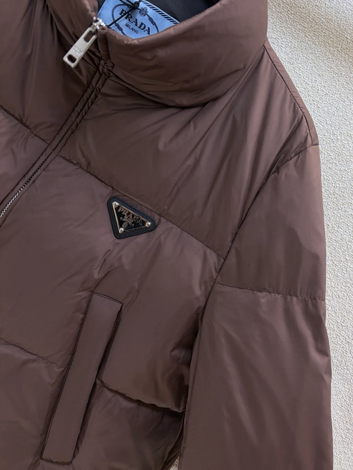 Куртки И Пуховики Женские Prada 18605698