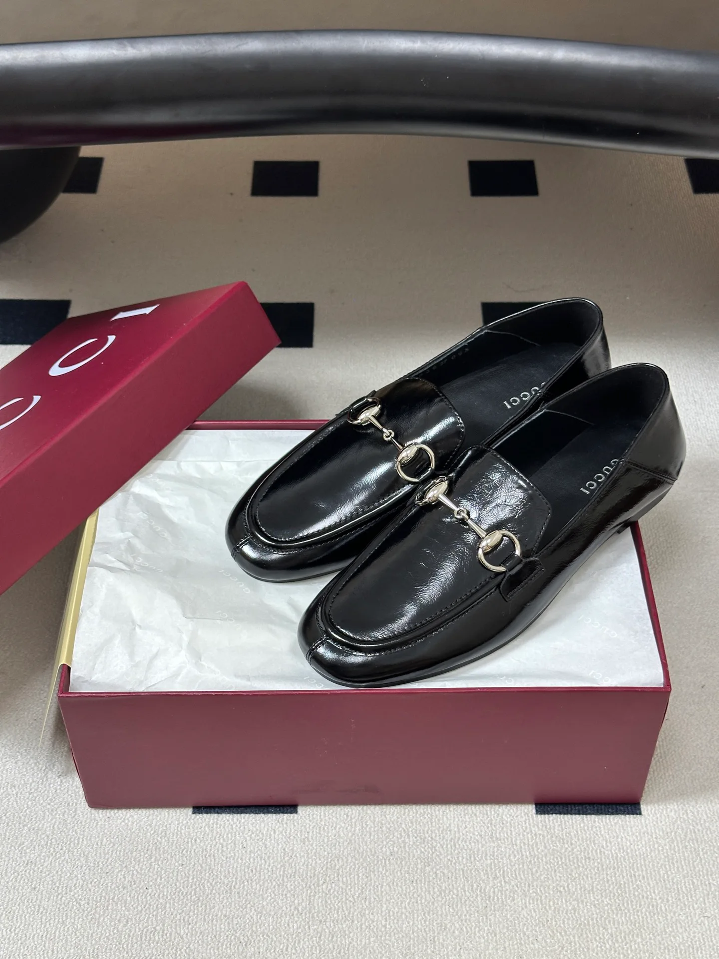 Women's Loafers And Moccasins GUCCI 18049744