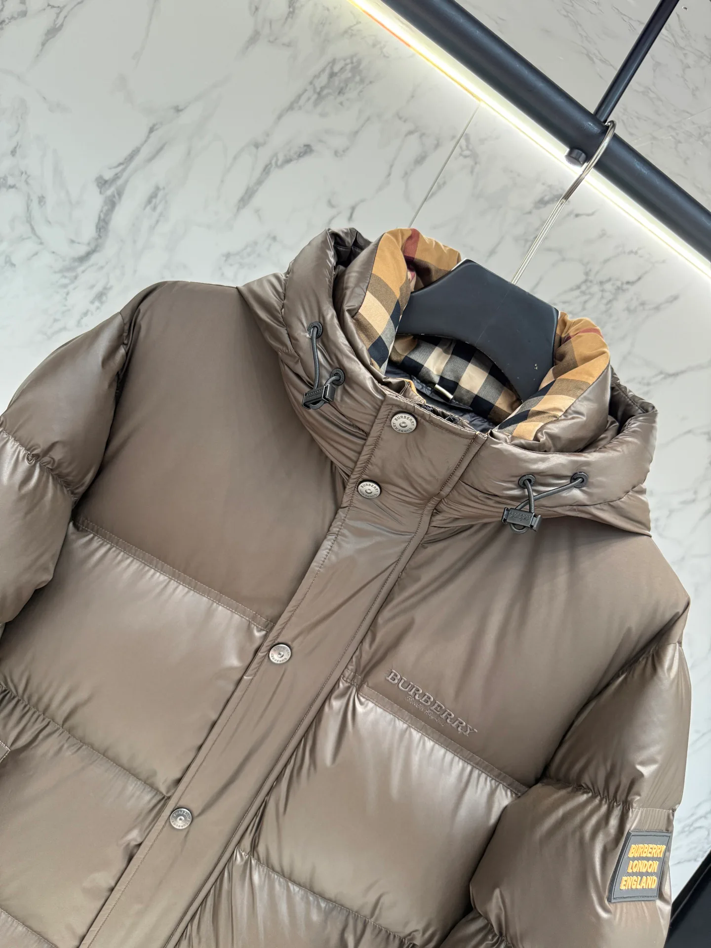 Women's Jackets And Down Jackets BURBERRY 18537394