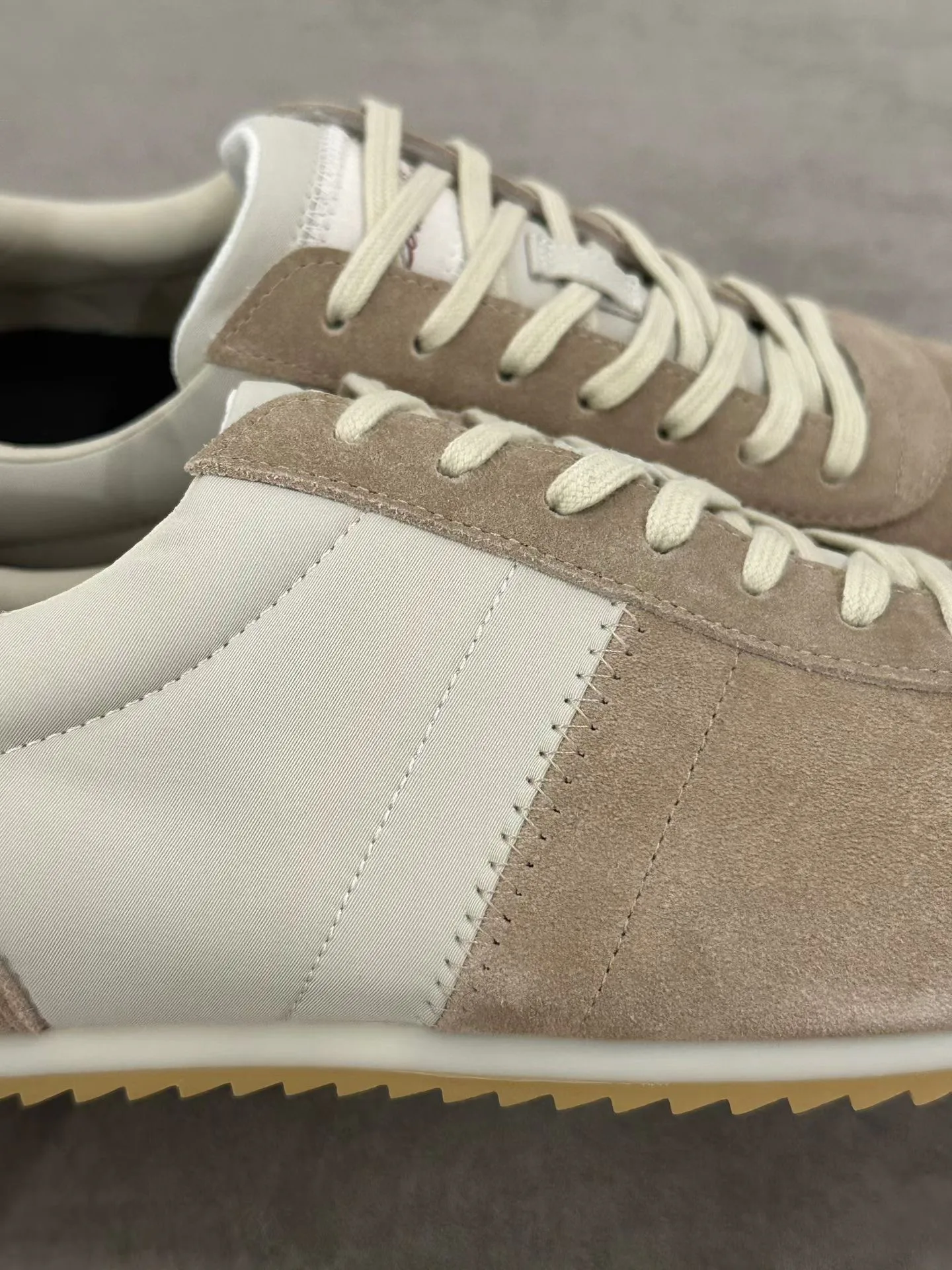 Women's Sneakers LORO PIANA 18267409