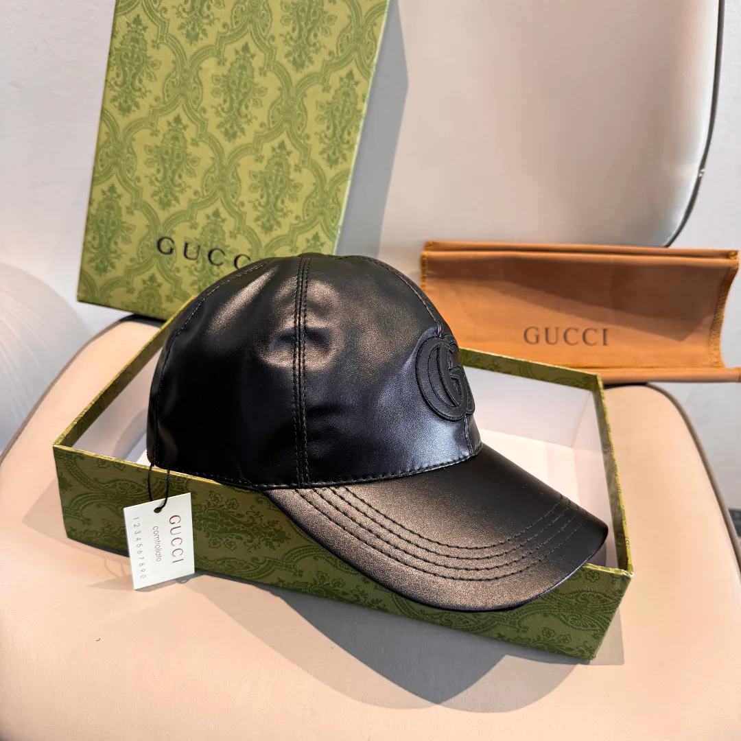 Hats GUCCI 17515222