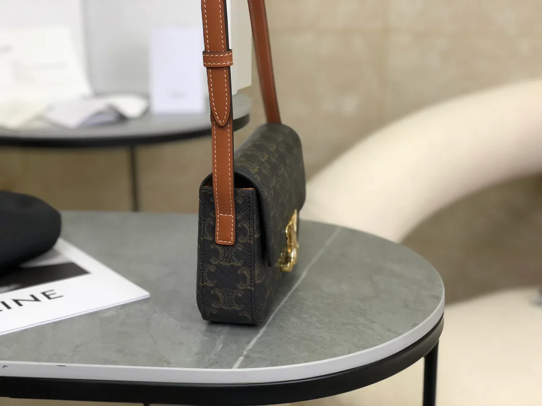 Women's Classic Handbags CELINE 18210840