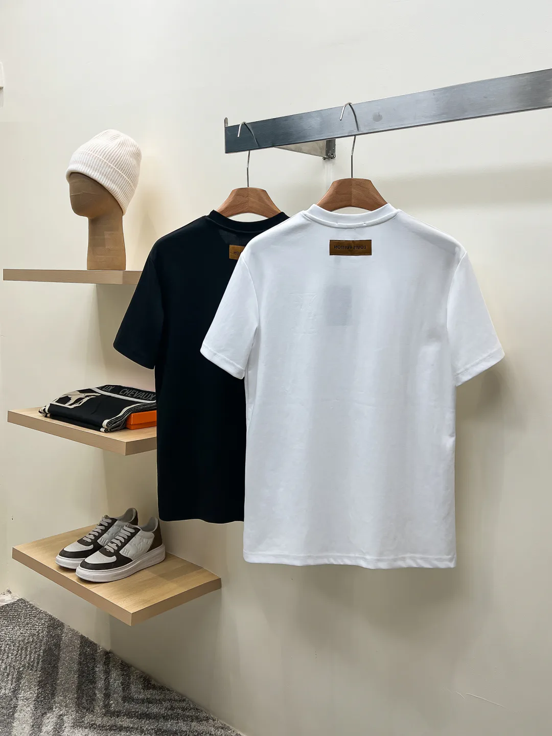 Men's T-Shirts LOUIS VUITTON 18499448