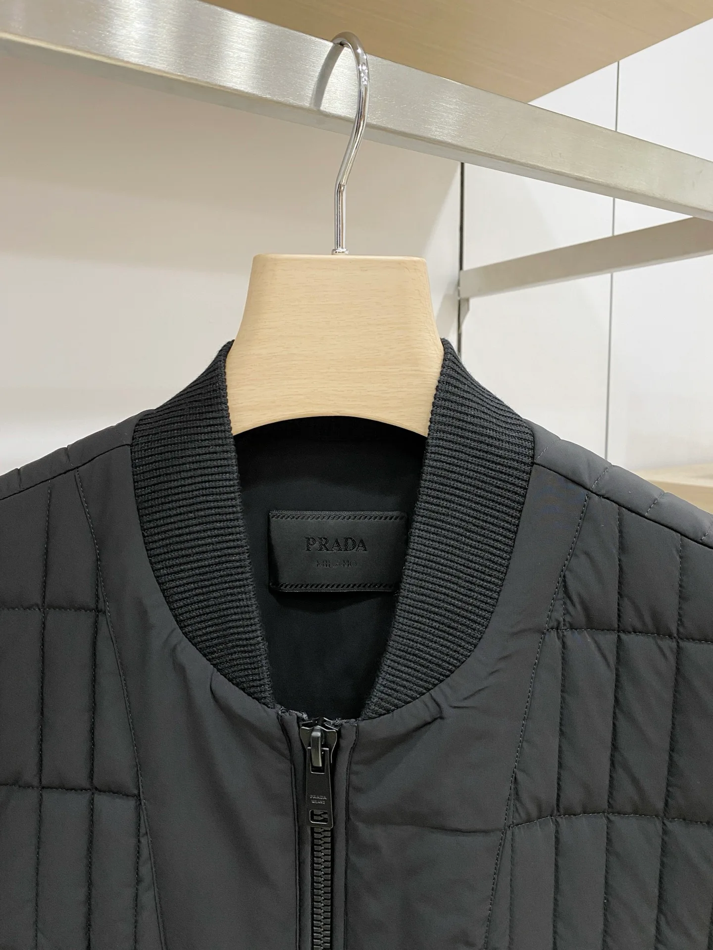Жилеты Мужские Prada 18596331