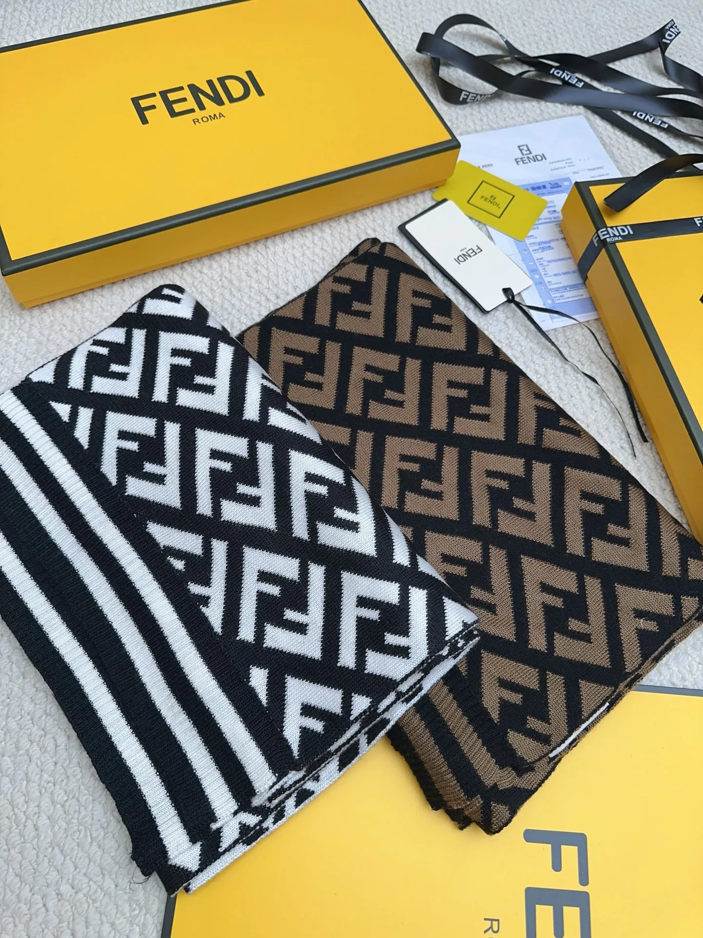 Scarves FENDI 18275097