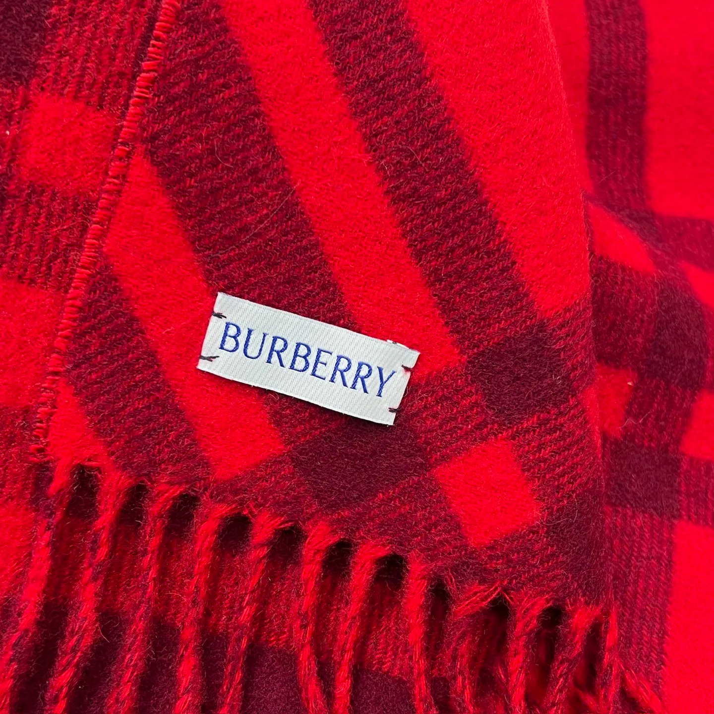 Scarves BURBERRY 17945507