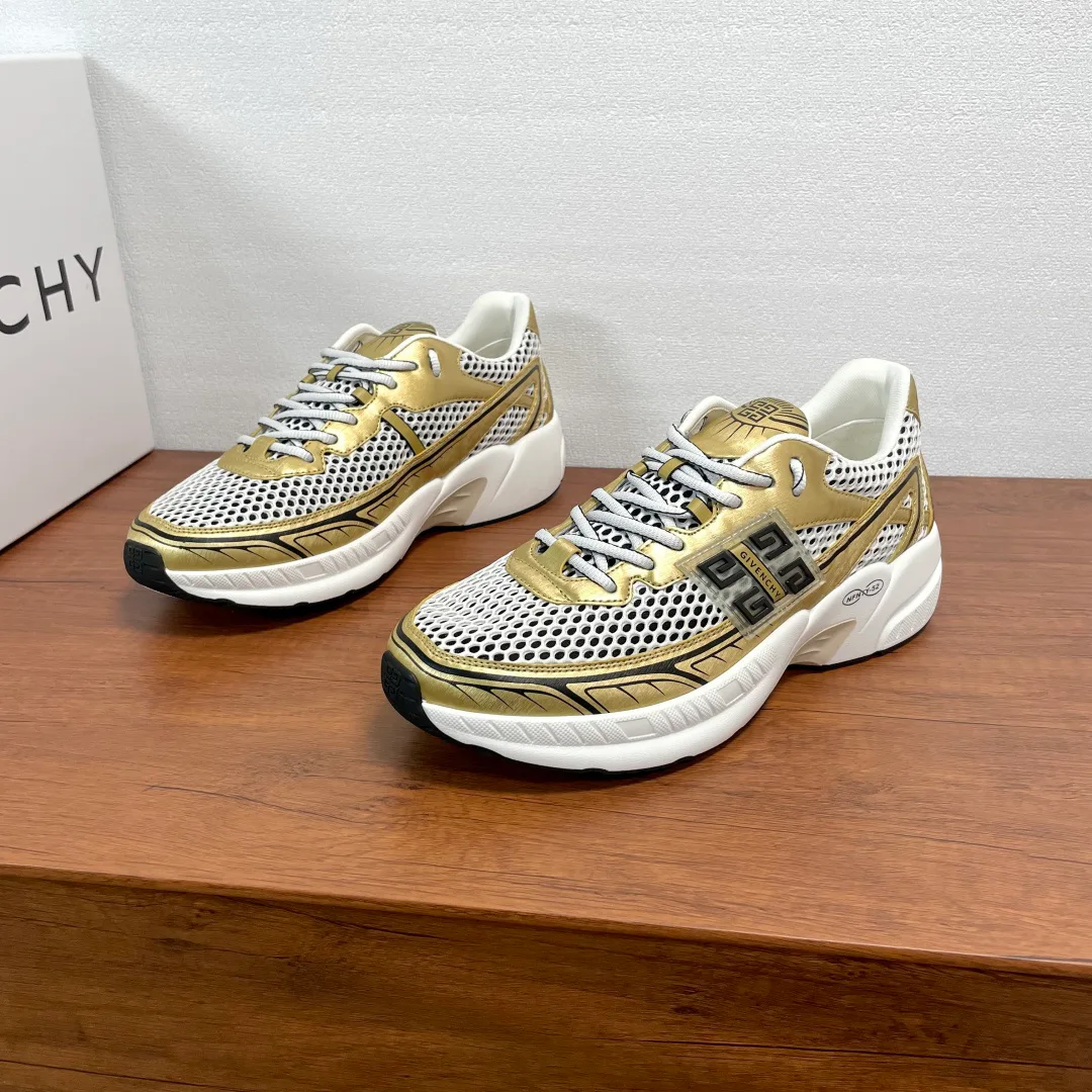 Men's Sneakers GIVENCHY 17307239