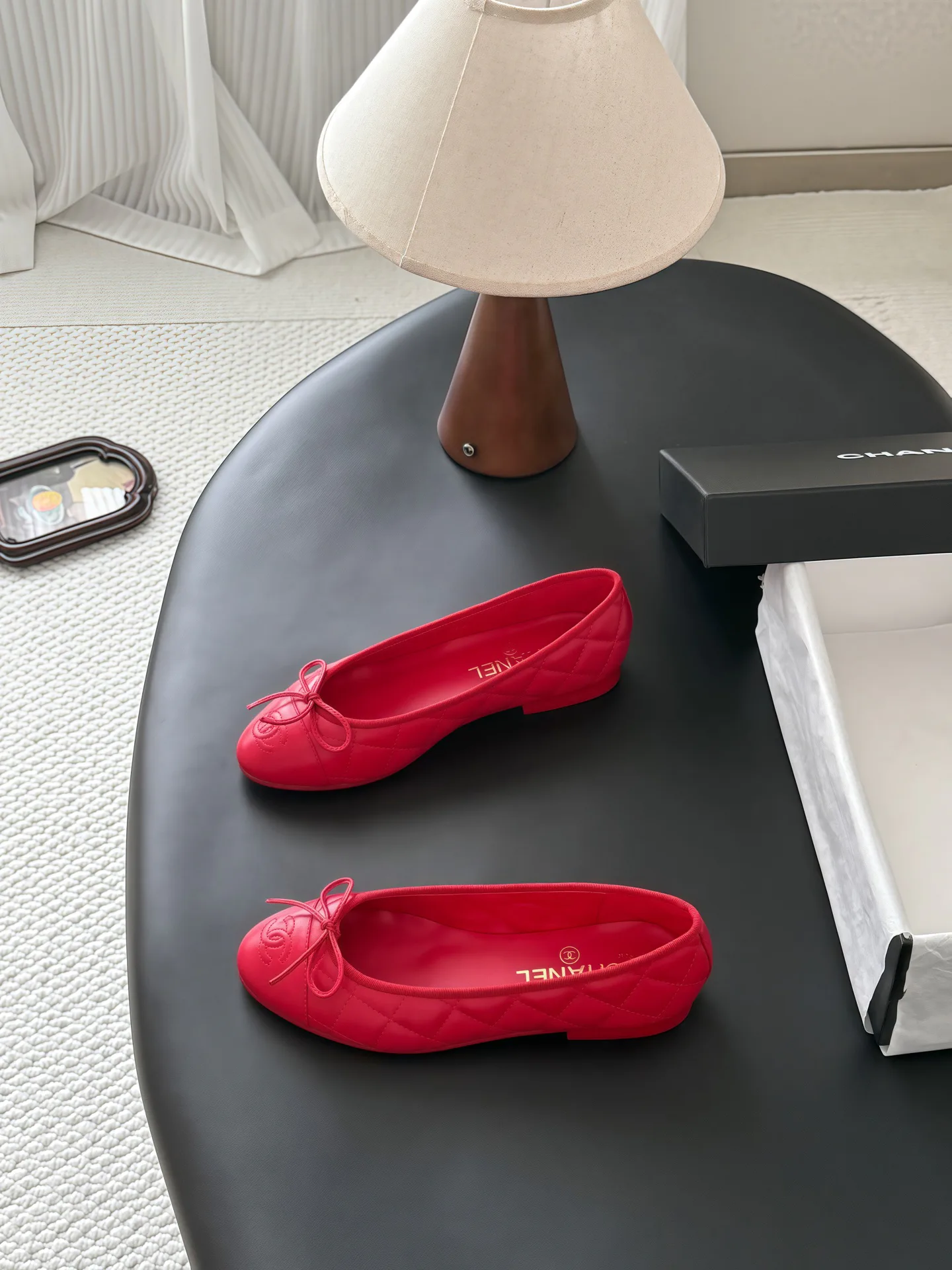 Women's Ballet Flats CHANEL 18083671