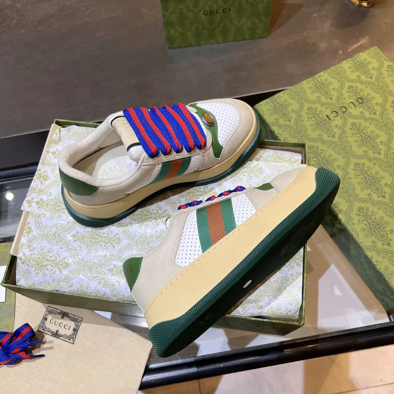 Women's Sneakers GUCCI 17955444