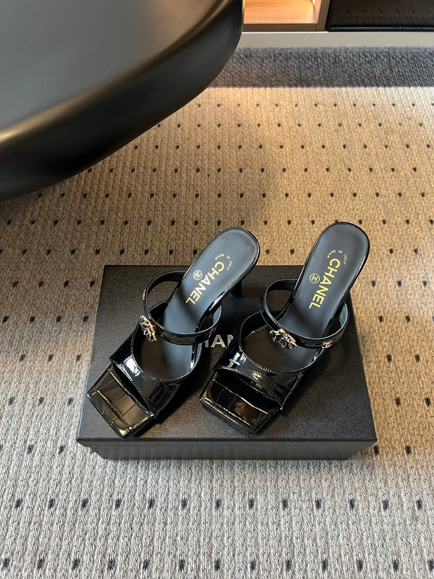 Women's Open-Toe Sandals CHANEL 17014736