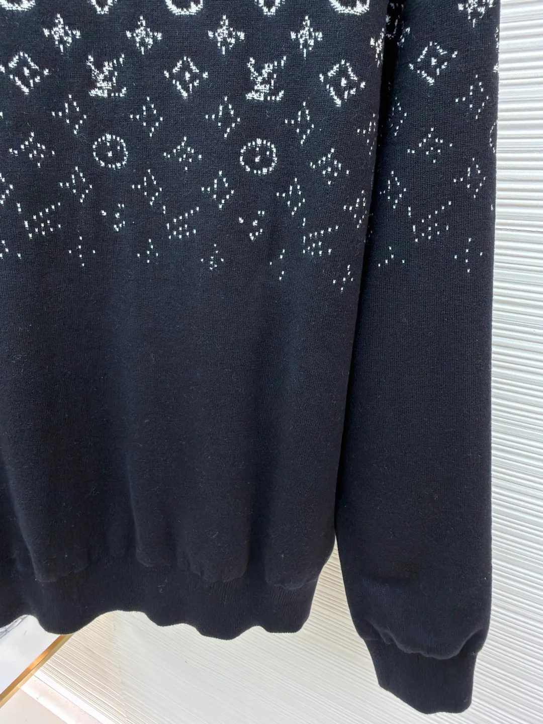 Men's Jumpers And Sweaters LOUIS VUITTON 18359956