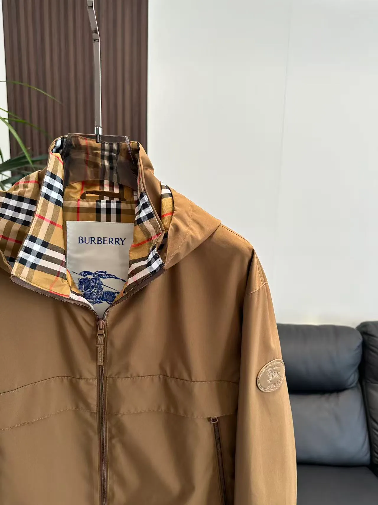Men's Jackets And Down Jackets BURBERRY 17851170