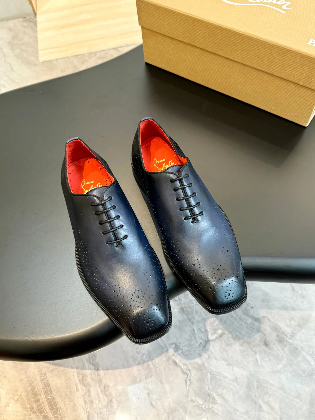 Men's Loafers And Dress Shoes CHRISTIAN LOUBOUTIN 18017885